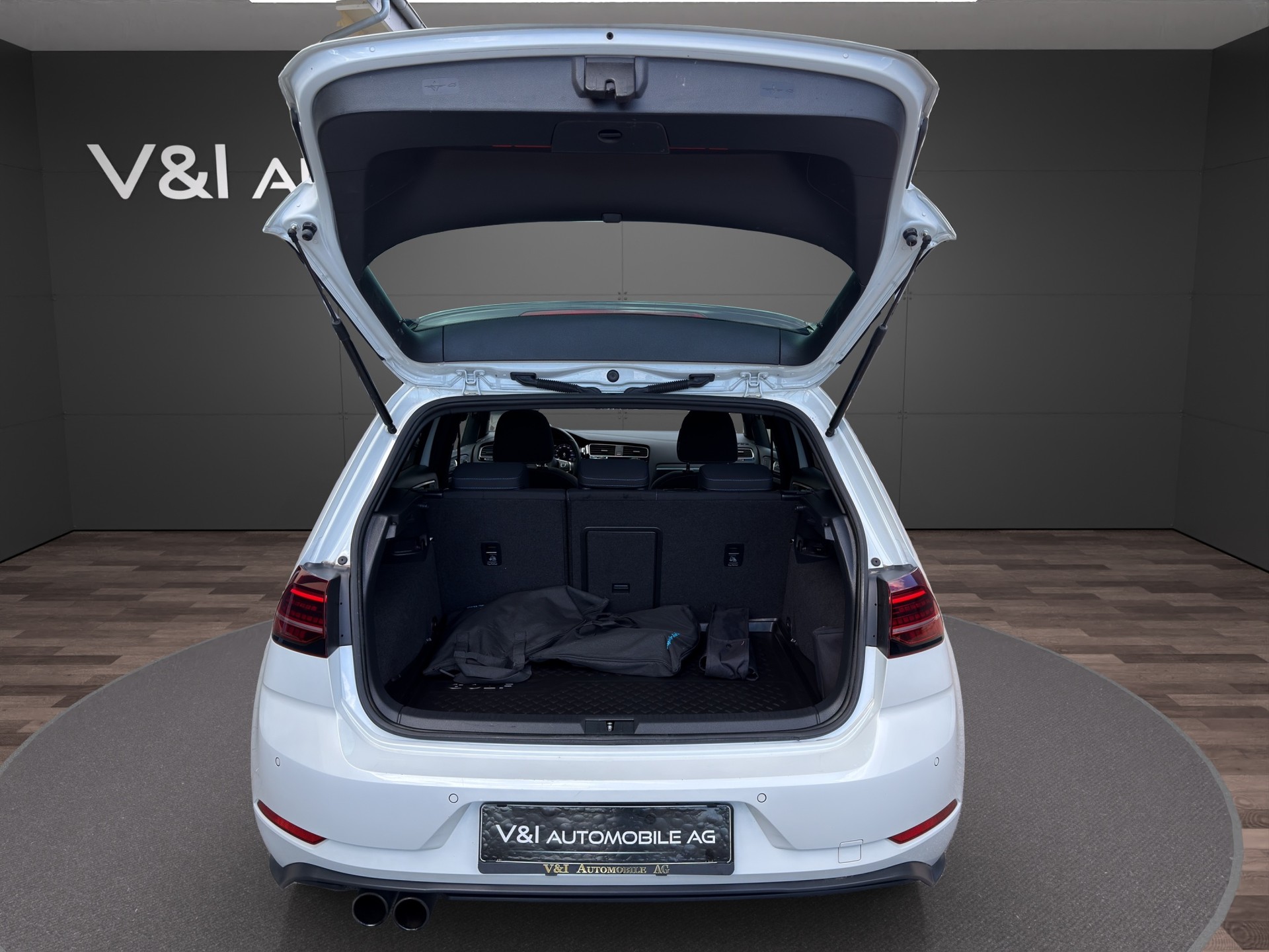 VW Golf 1.4 TSI GTE DSG-image-23