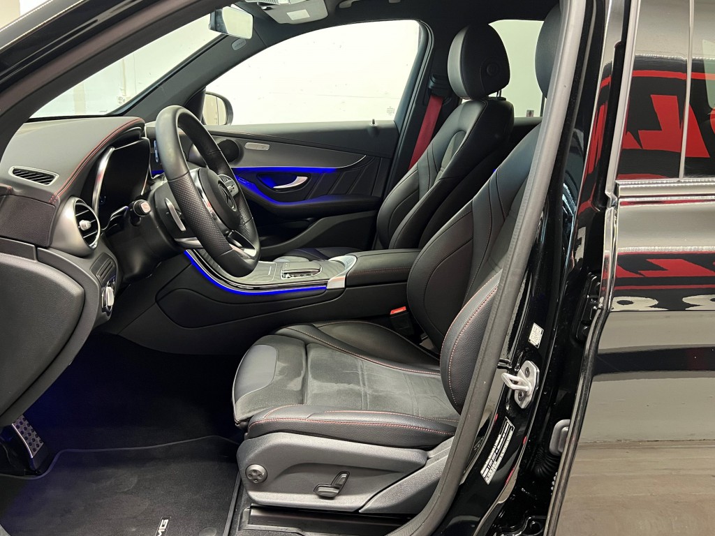 MERCEDES-BENZ GLC 300 d AMG Line 4Matic 9G-Tronic-image-6