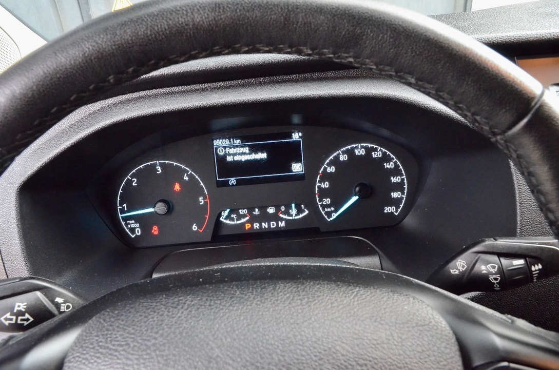 FORD Transit Custom 320 L1H1 130PS Trend Automat-image-23