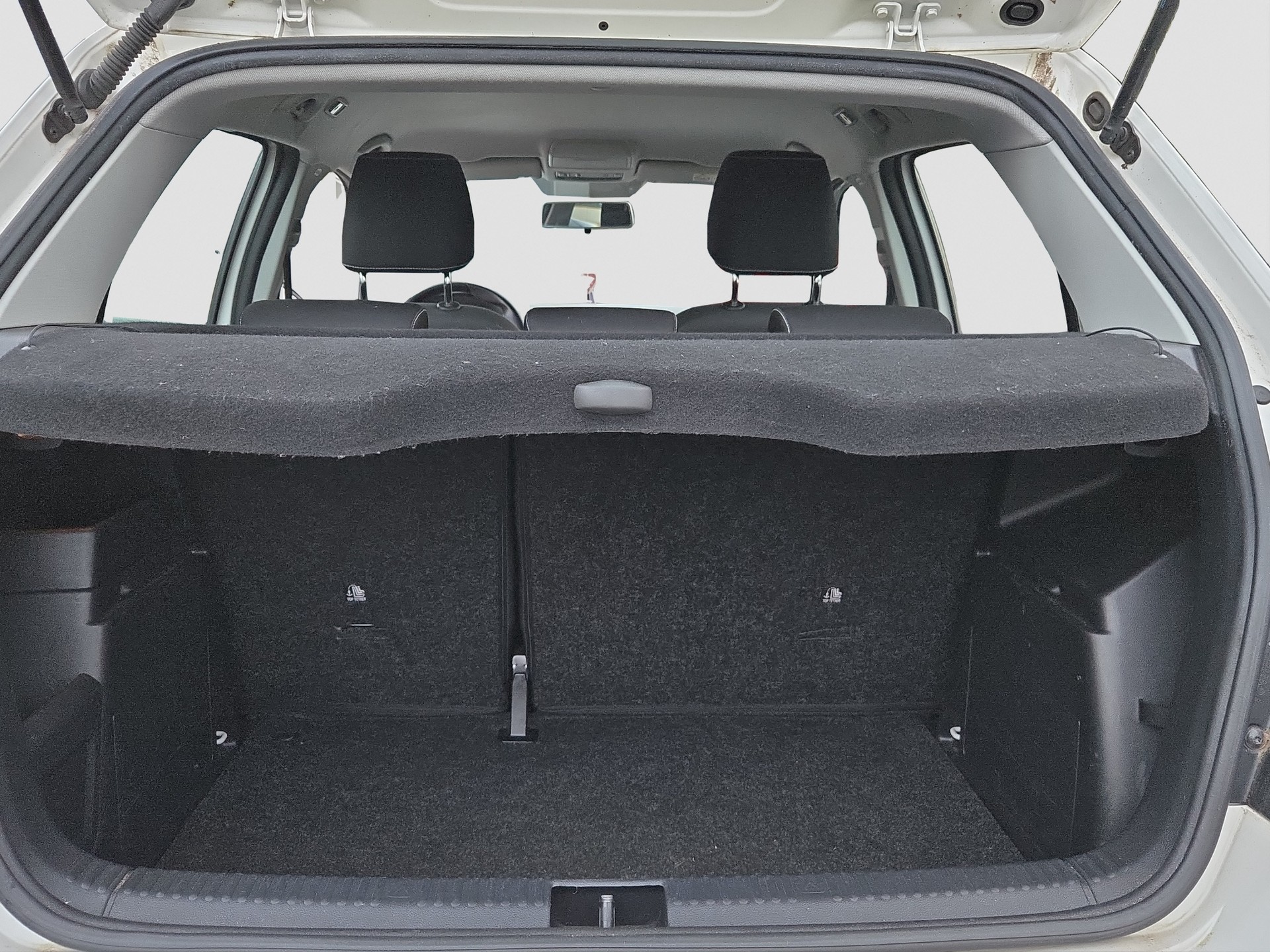 SKODA Fabia 1.0 MPI Ambition-image-11