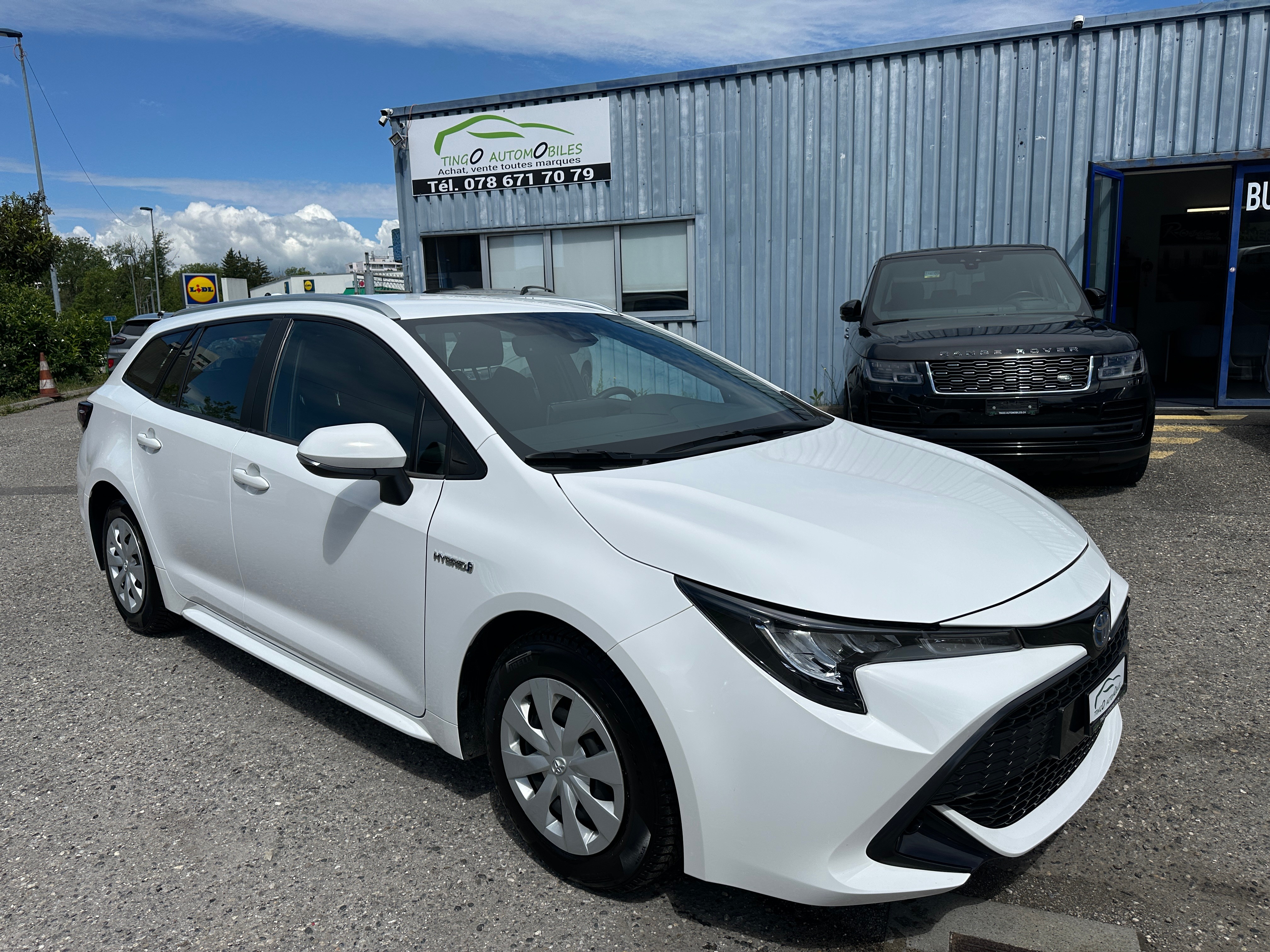 Car photo