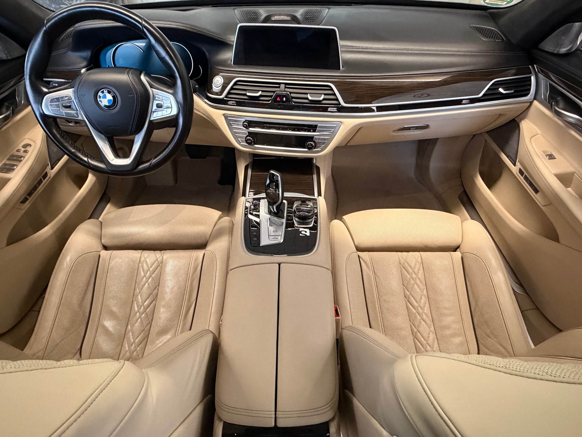 BMW 740Le iPerformance Steptronic-image-8