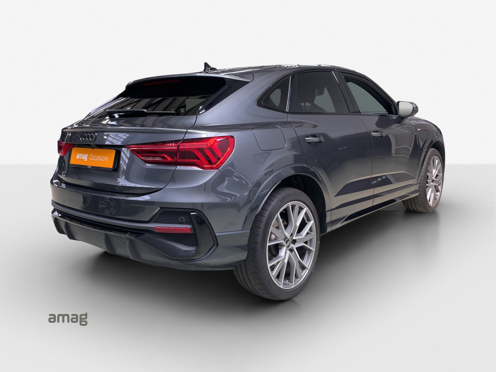 AUDI Q3 Sportback 35 TFSI S line Attraction S-tronic-image-4