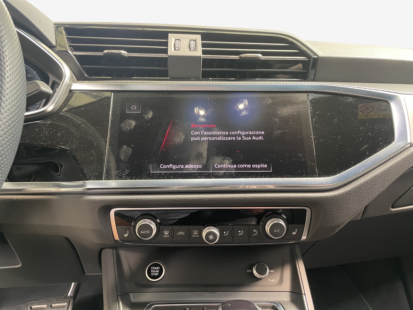 AUDI Q3 Sportback 35 TFSI S line Attraction S-tronic-image-10