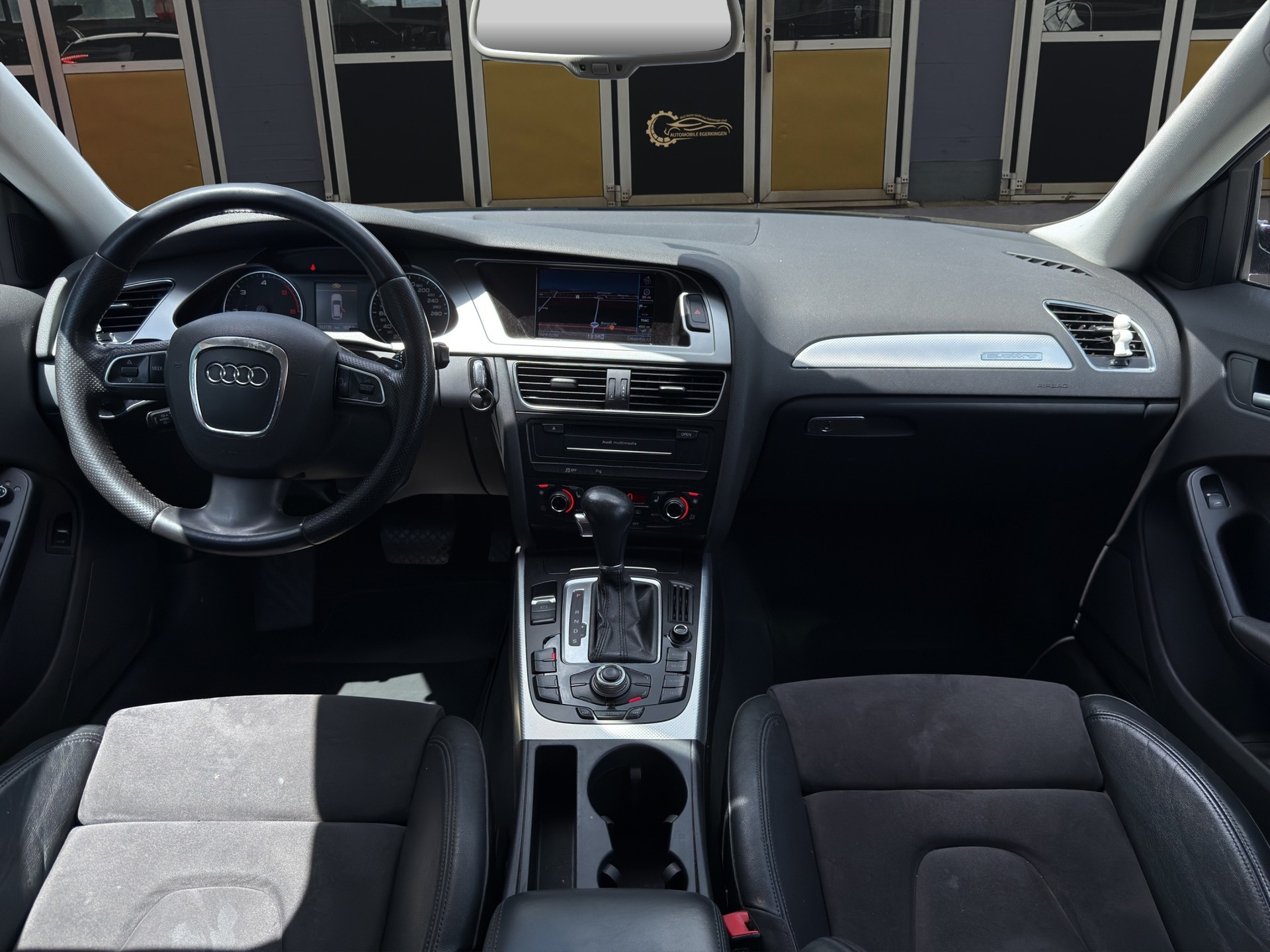 AUDI A4 Avant 3.0 TDI add Blue quattro tiptronic-image-10