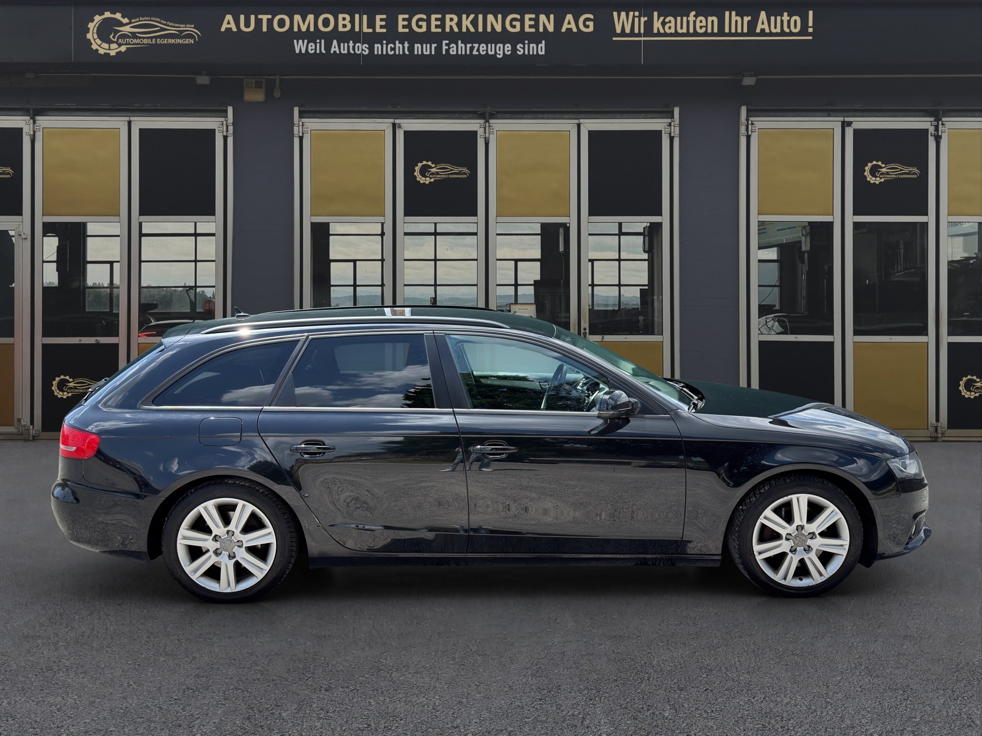 AUDI A4 Avant 3.0 TDI add Blue quattro tiptronic-image-3