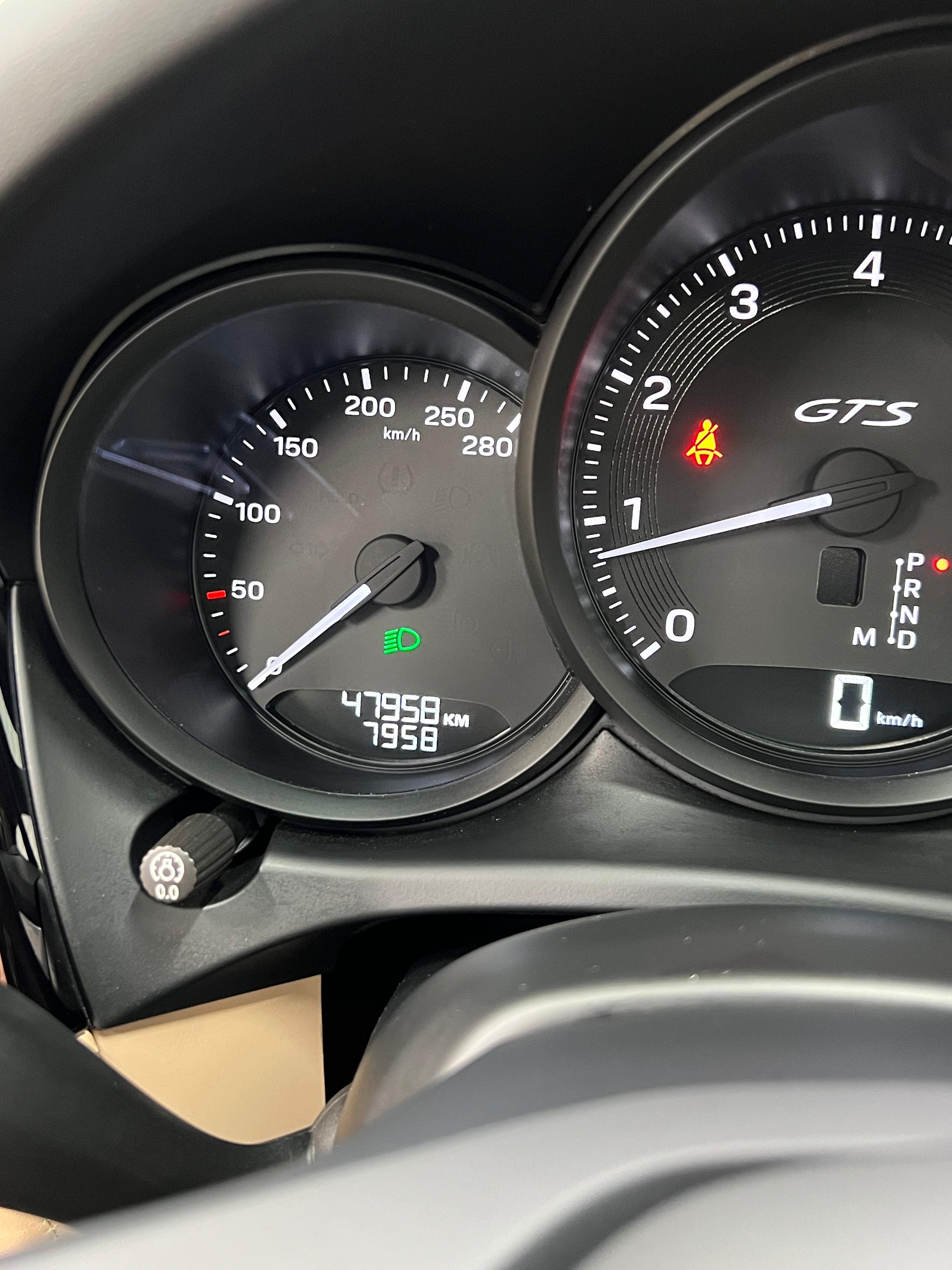 PORSCHE 2.9 V6 GTS-image-4