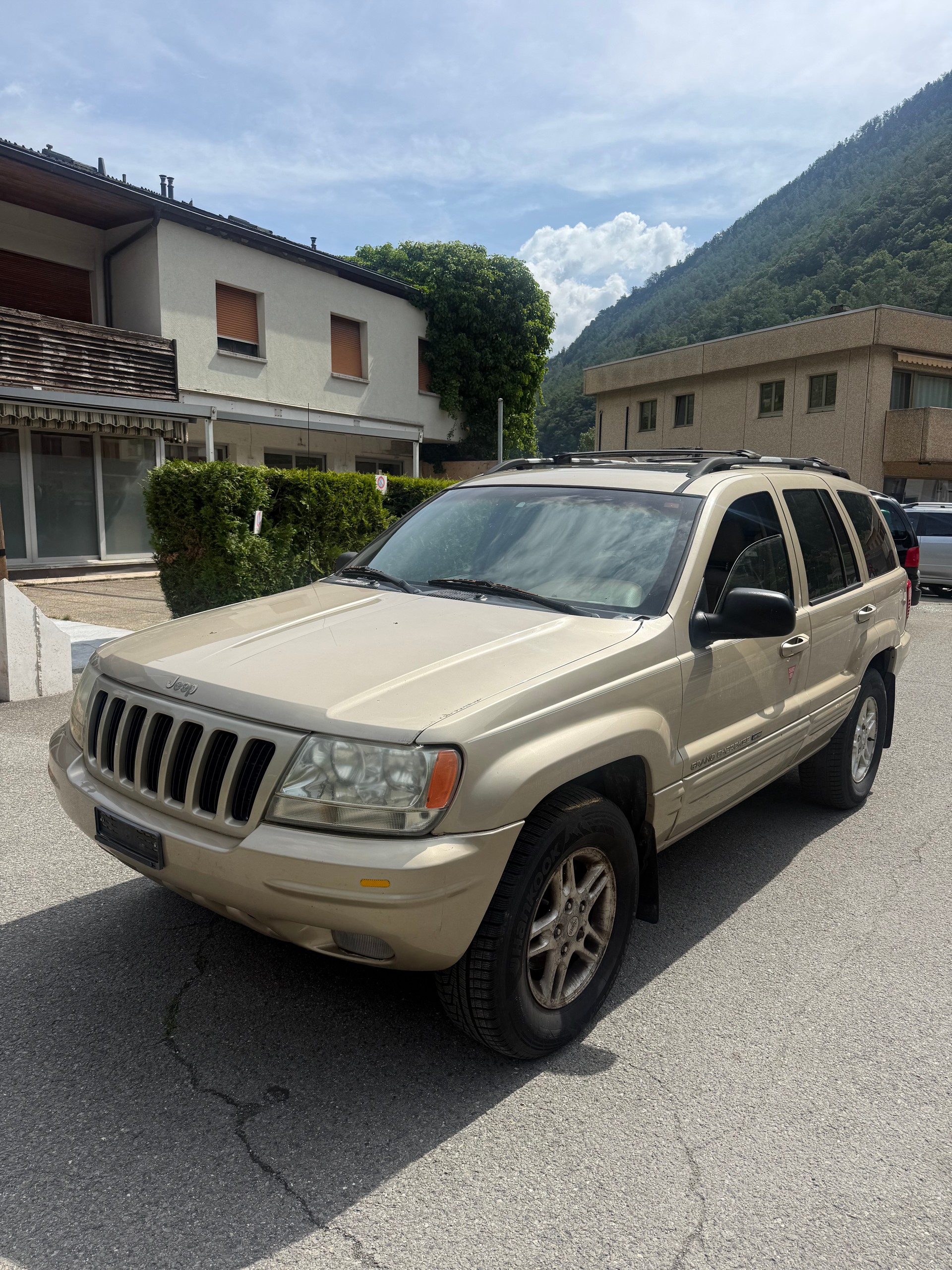 JEEP Grand Cherokee 4.0 Limited Automatic-image-1