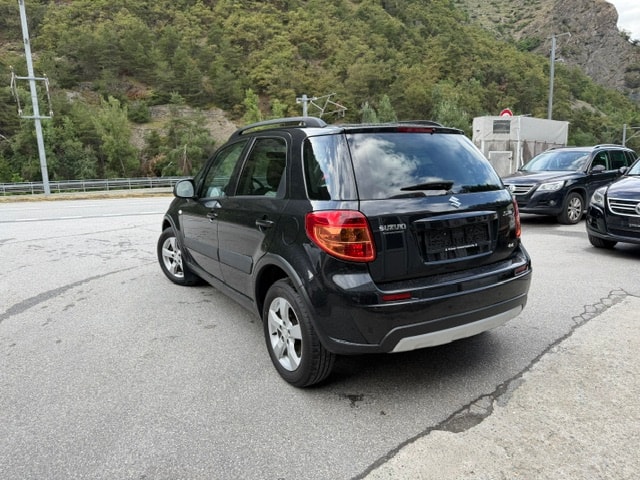 SUZUKI SX4 1.6 16V GL Top 4WD-image-4