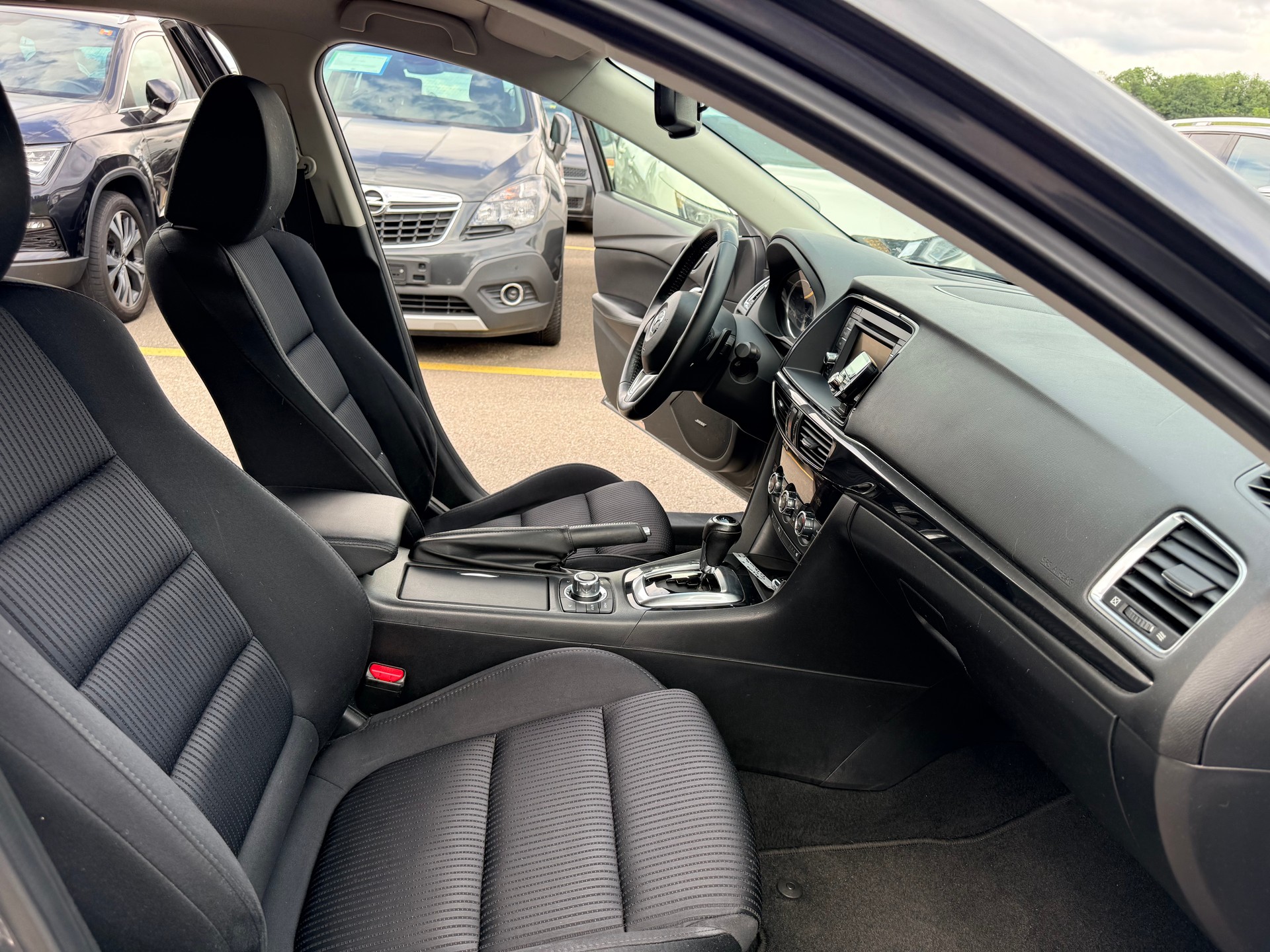 MAZDA 6 Sportwagon 2.2 D 16V HP Revolution Automatic-image-9