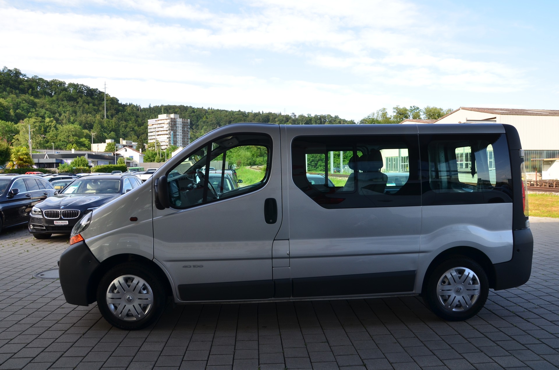 RENAULT Trafic 1.9 dCi 100-image-5