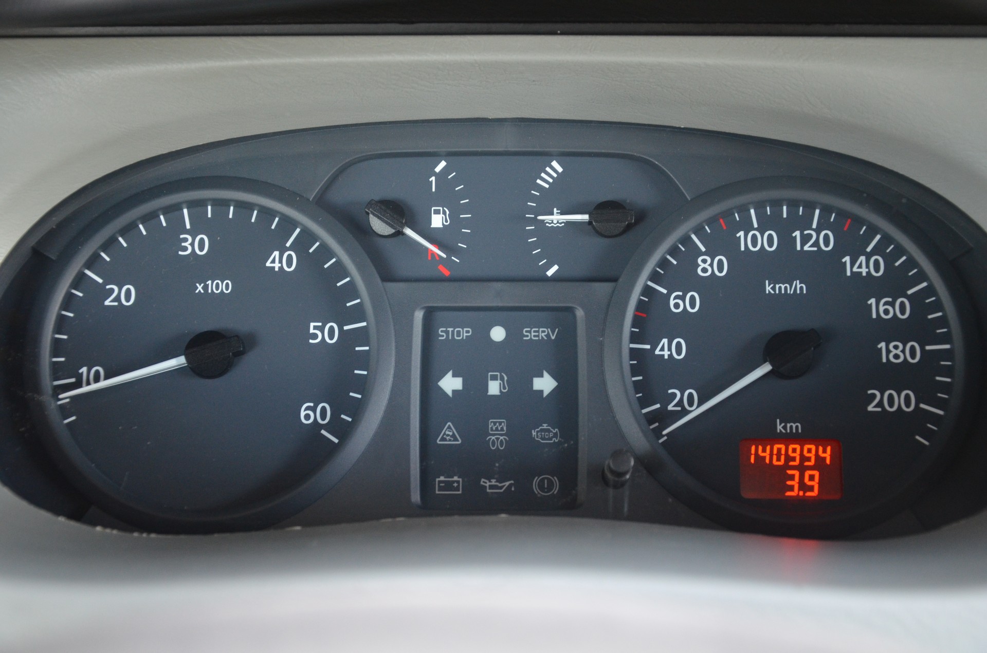 RENAULT Trafic 1.9 dCi 100-image-14