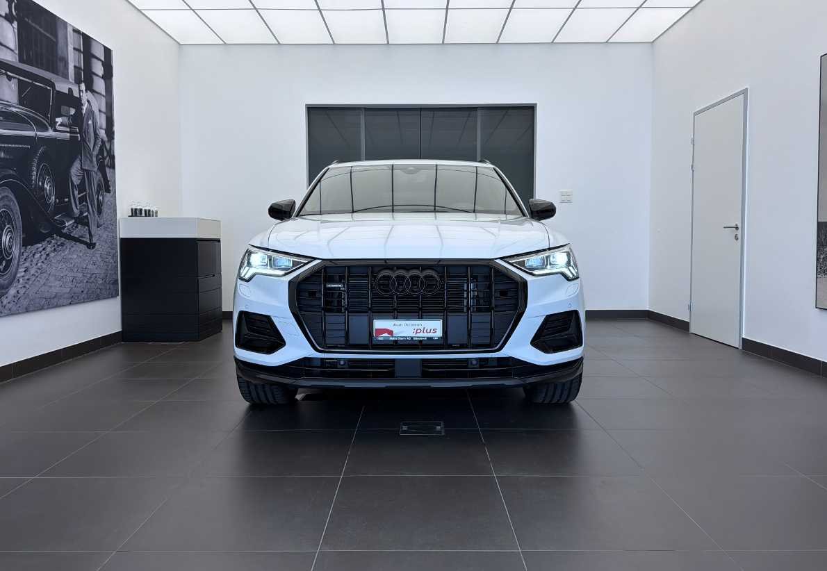 AUDI Q3 45 TFSI advanced quattro S-tronic-image-1