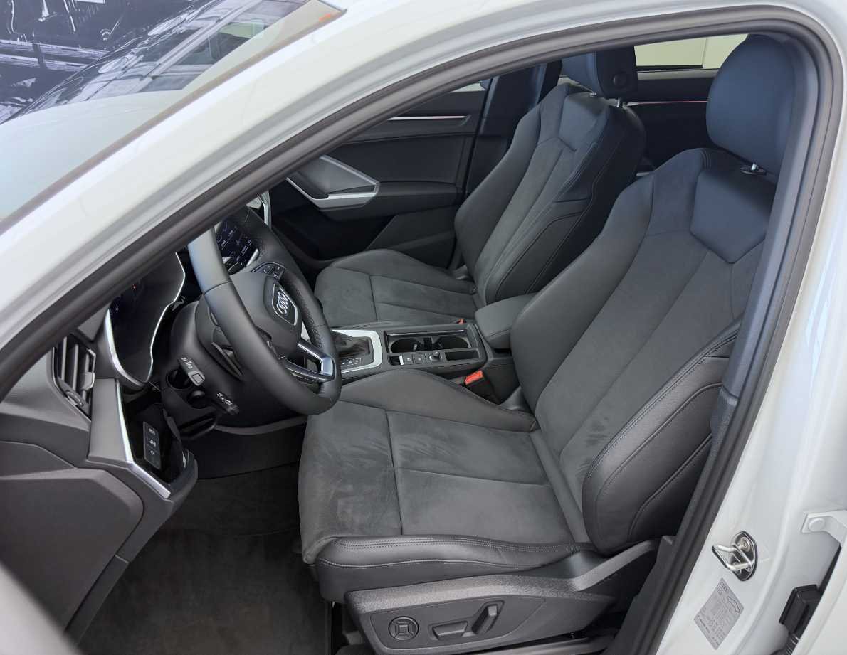 AUDI Q3 45 TFSI advanced quattro S-tronic-image-4