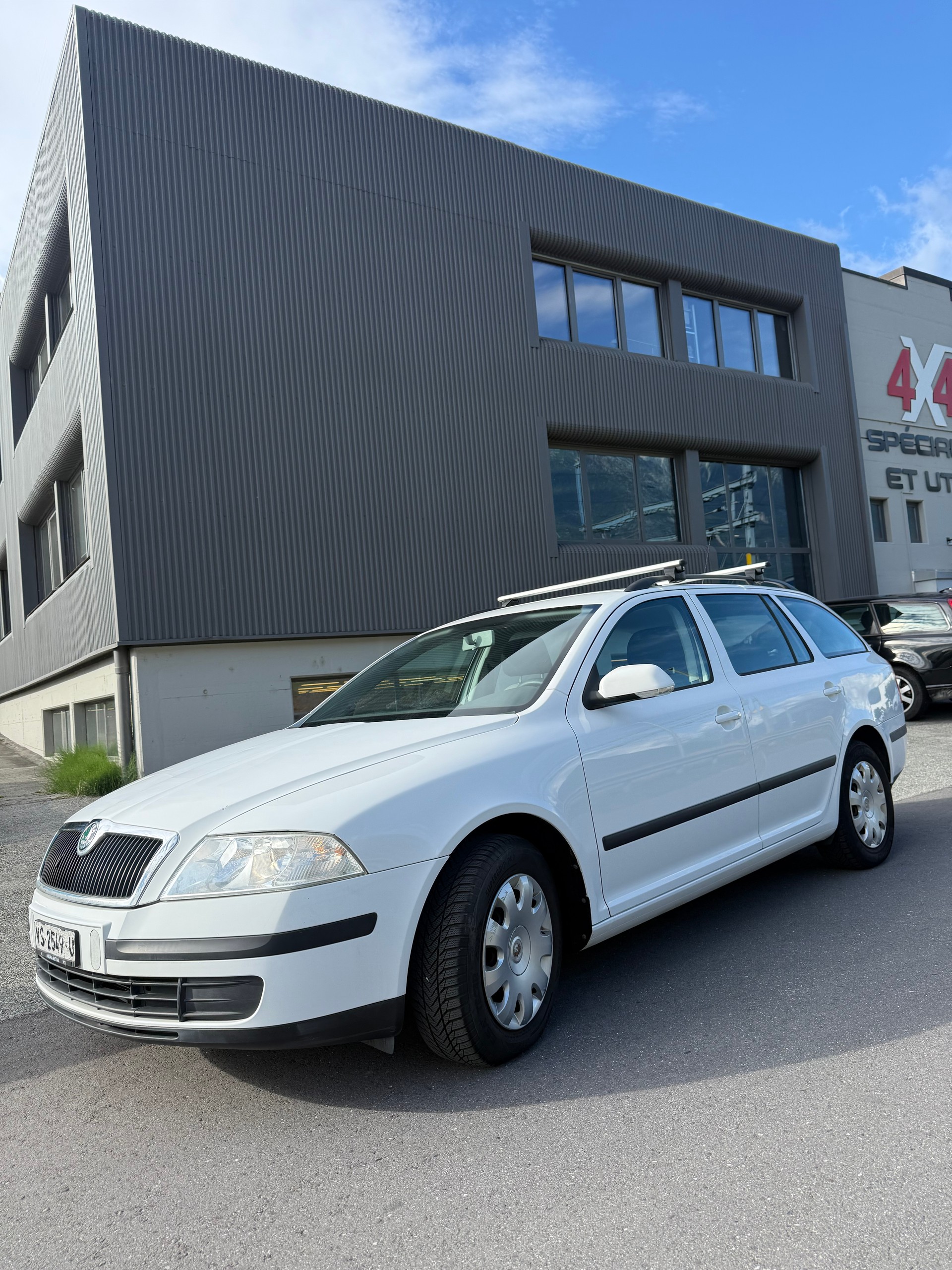 SKODA Octavia 2.0 FSI Adventure 4x4
