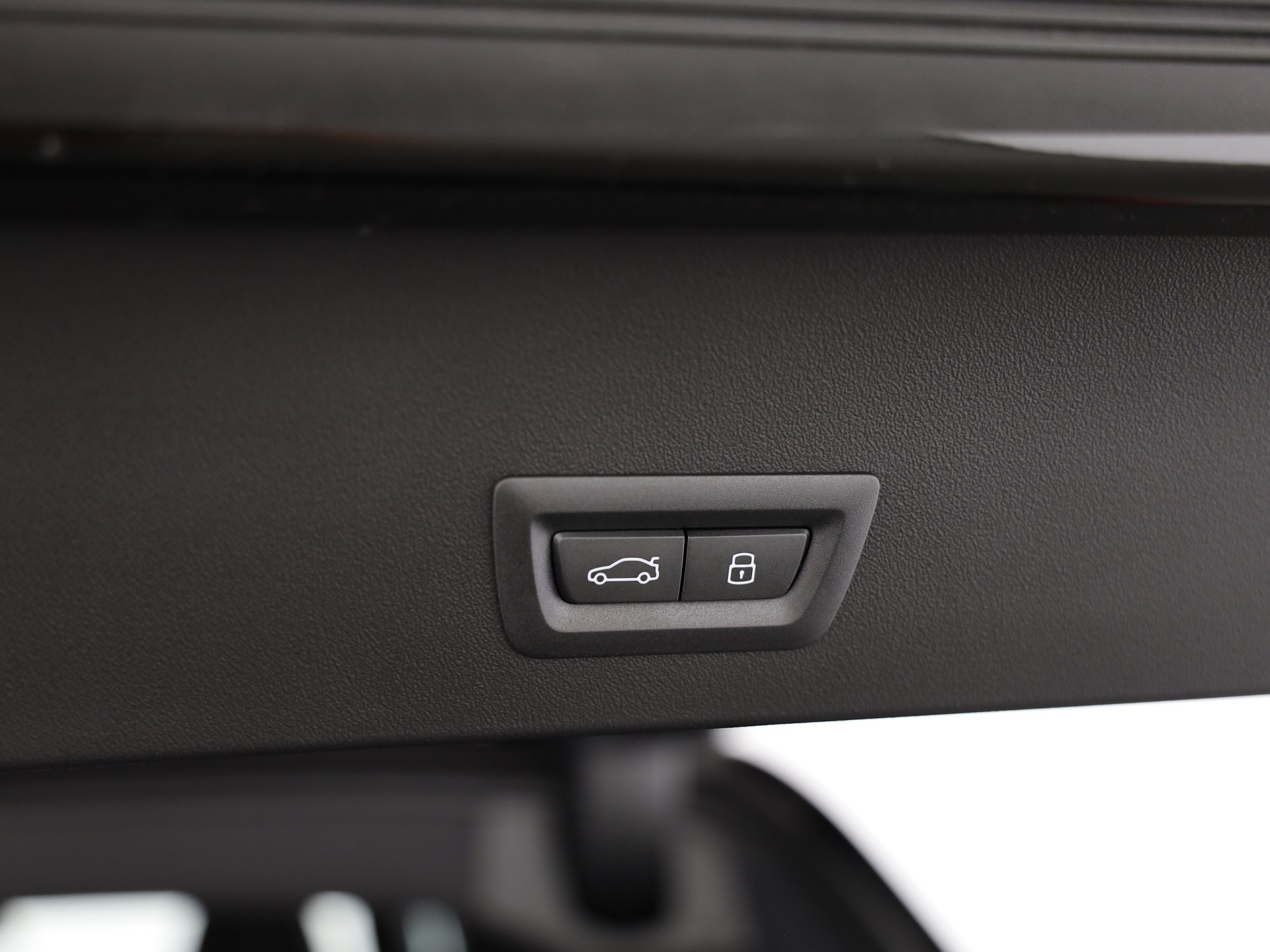 BMW X3 20d xDrive-image-9