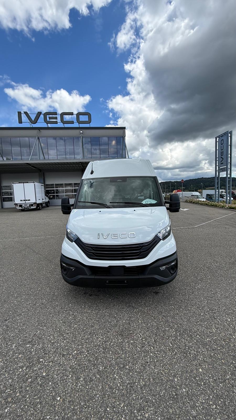 IVECO 35S16A8V L3H2 RS 3520Lmm Nutzlast 1030 kg Anhängerlast 3500 kg