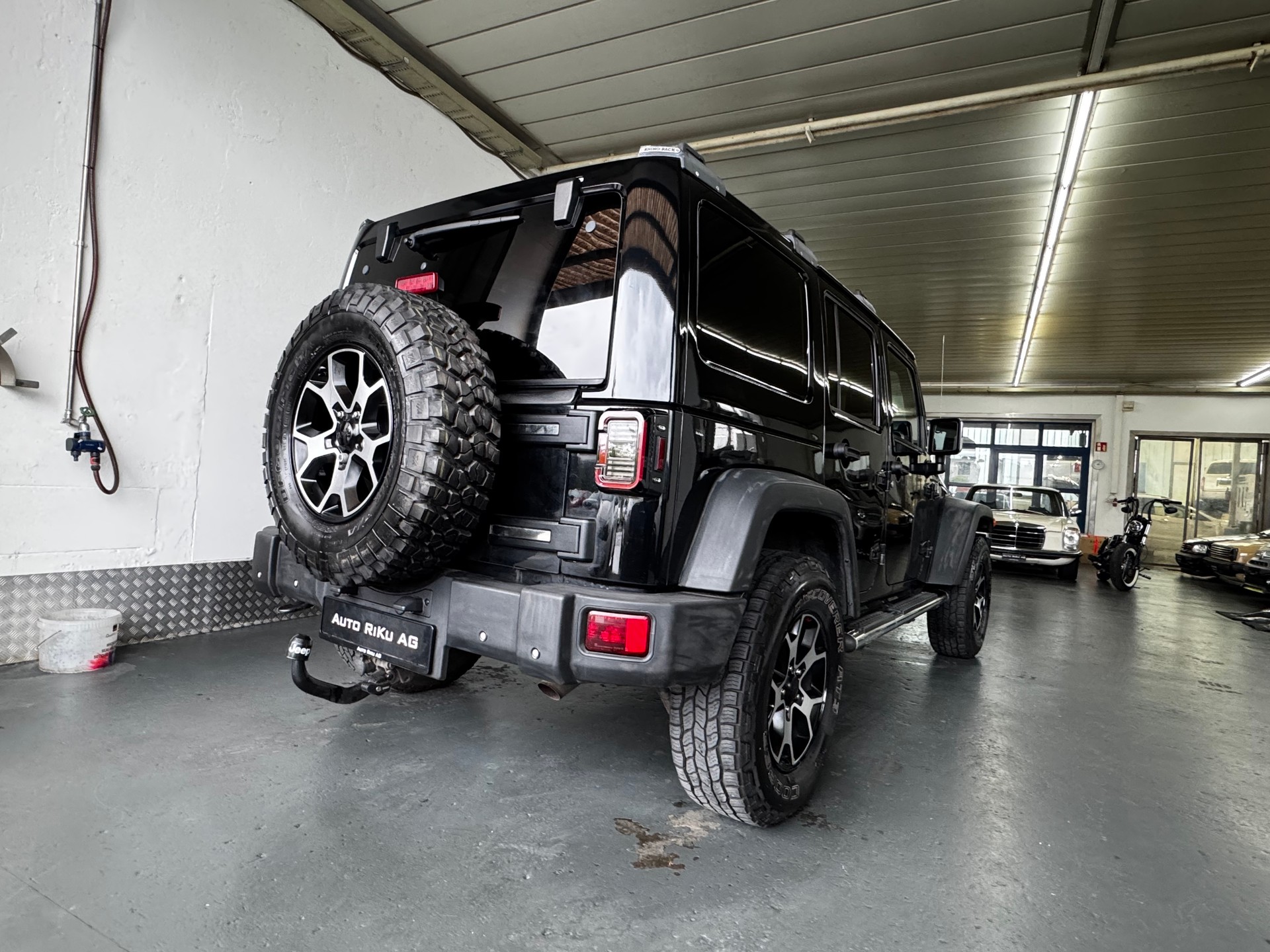 JEEP Wrangler 3.6 Unlimited Rubicon Automatic-image-10