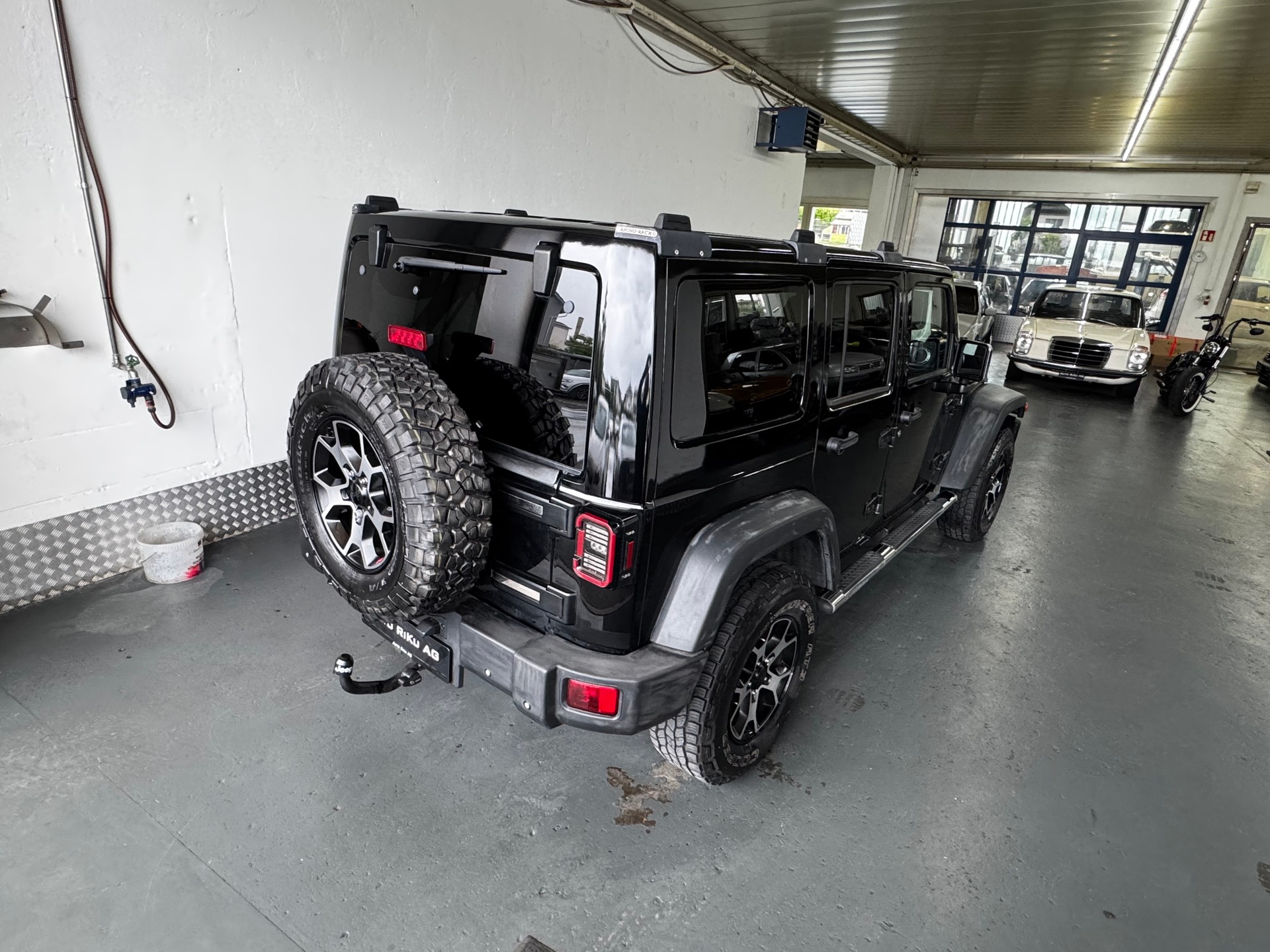 JEEP Wrangler 3.6 Unlimited Rubicon Automatic-image-9