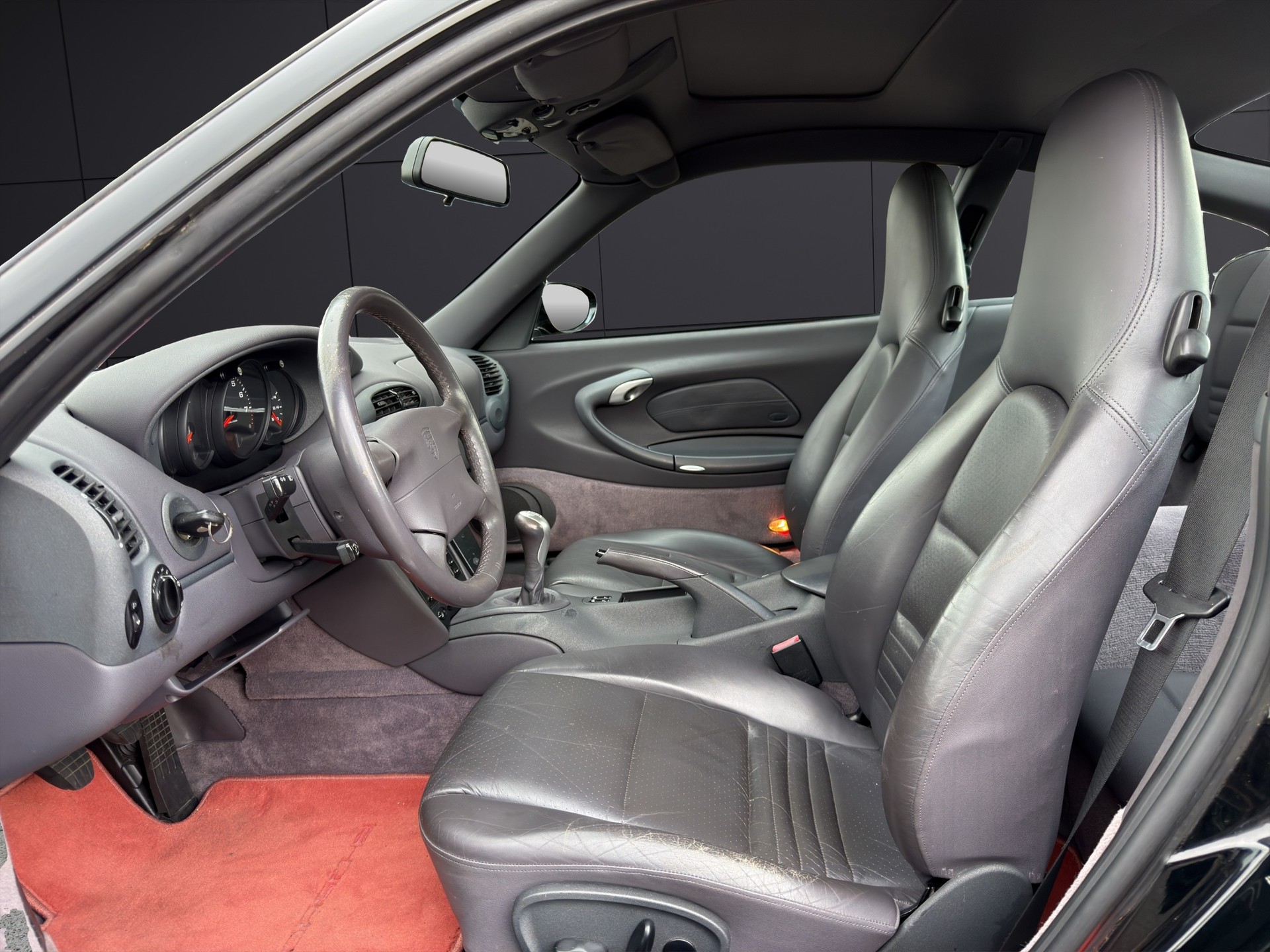 PORSCHE 911 Carrera-image-7