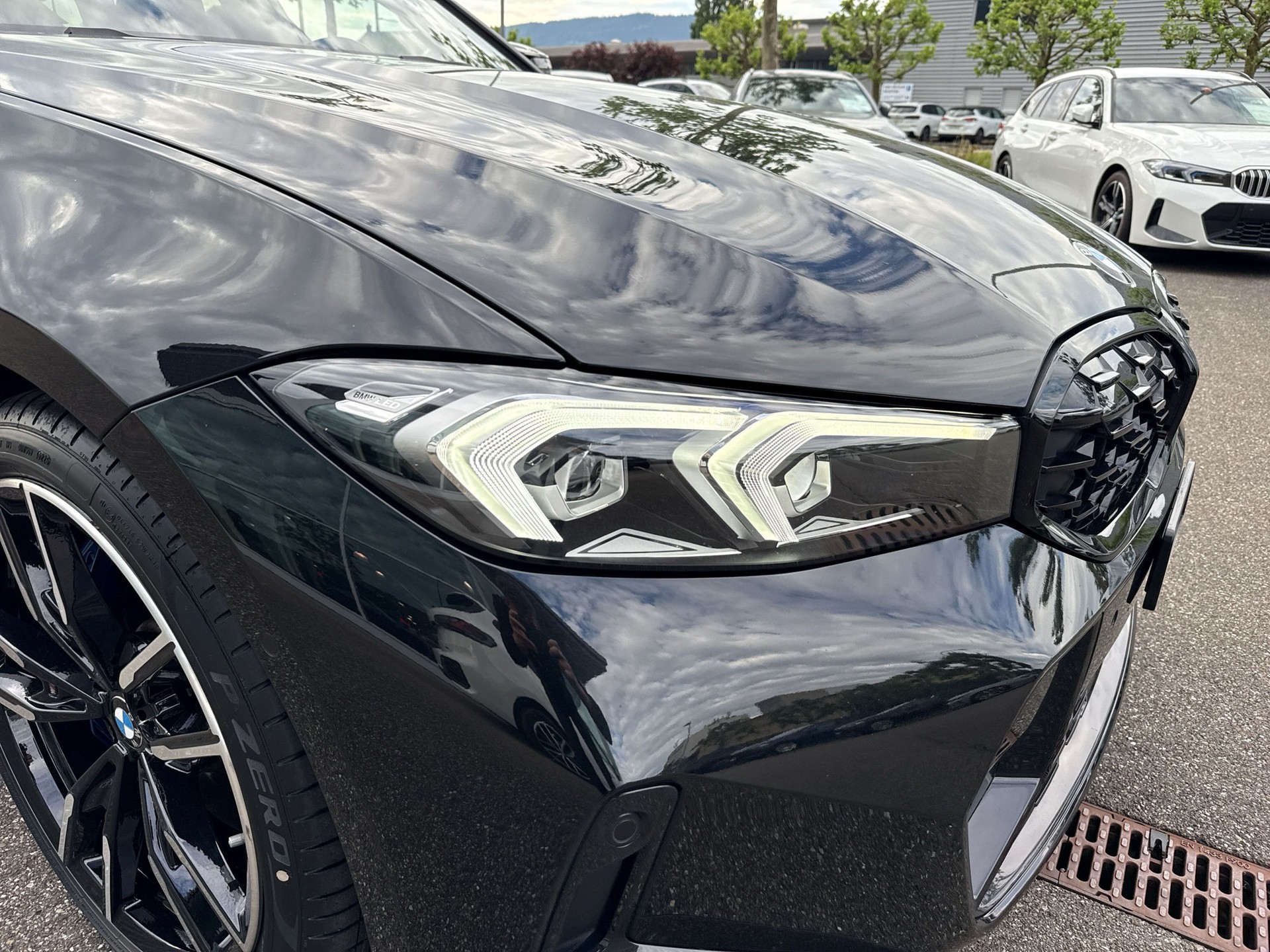 BMW M340i xDrive 48V Touring Steptronic-image-17