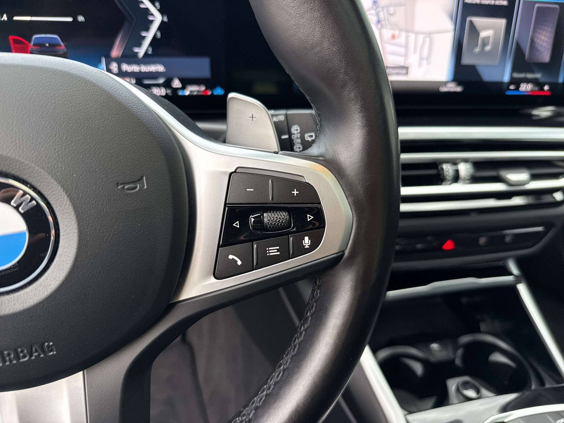 BMW M340i xDrive 48V Touring Steptronic-image-15