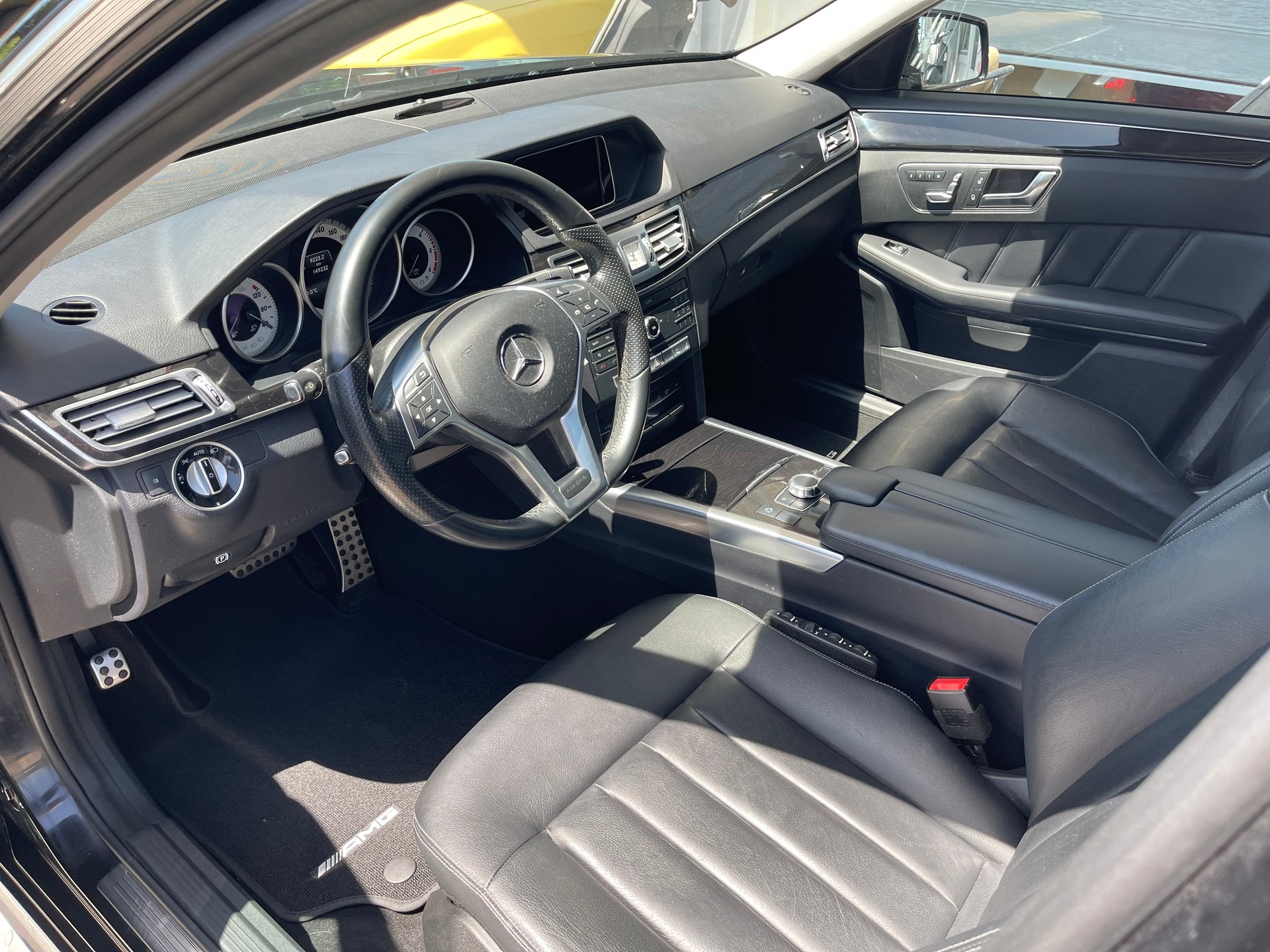 MERCEDES-BENZ E 250 BlueTEC 4Matic 7G-Tronic-image-4