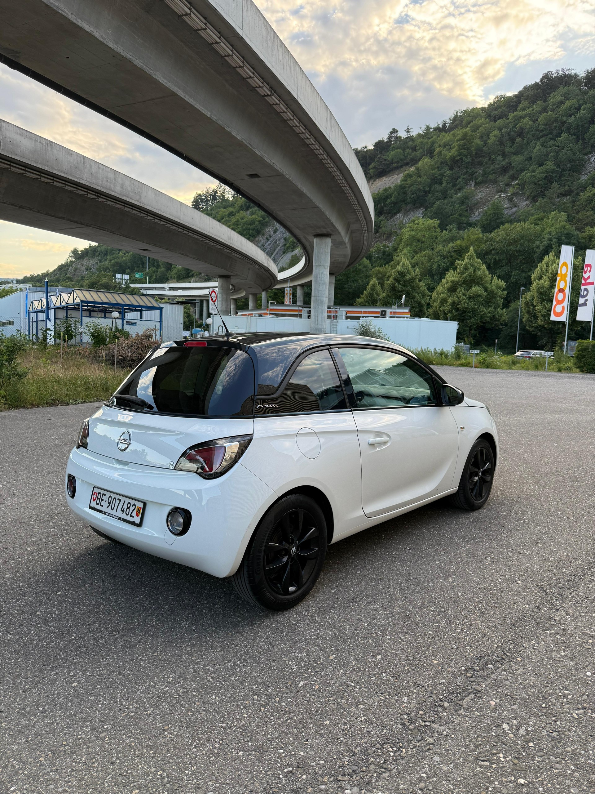 OPEL Adam 1.4 ecoFLEX White Link-image-2