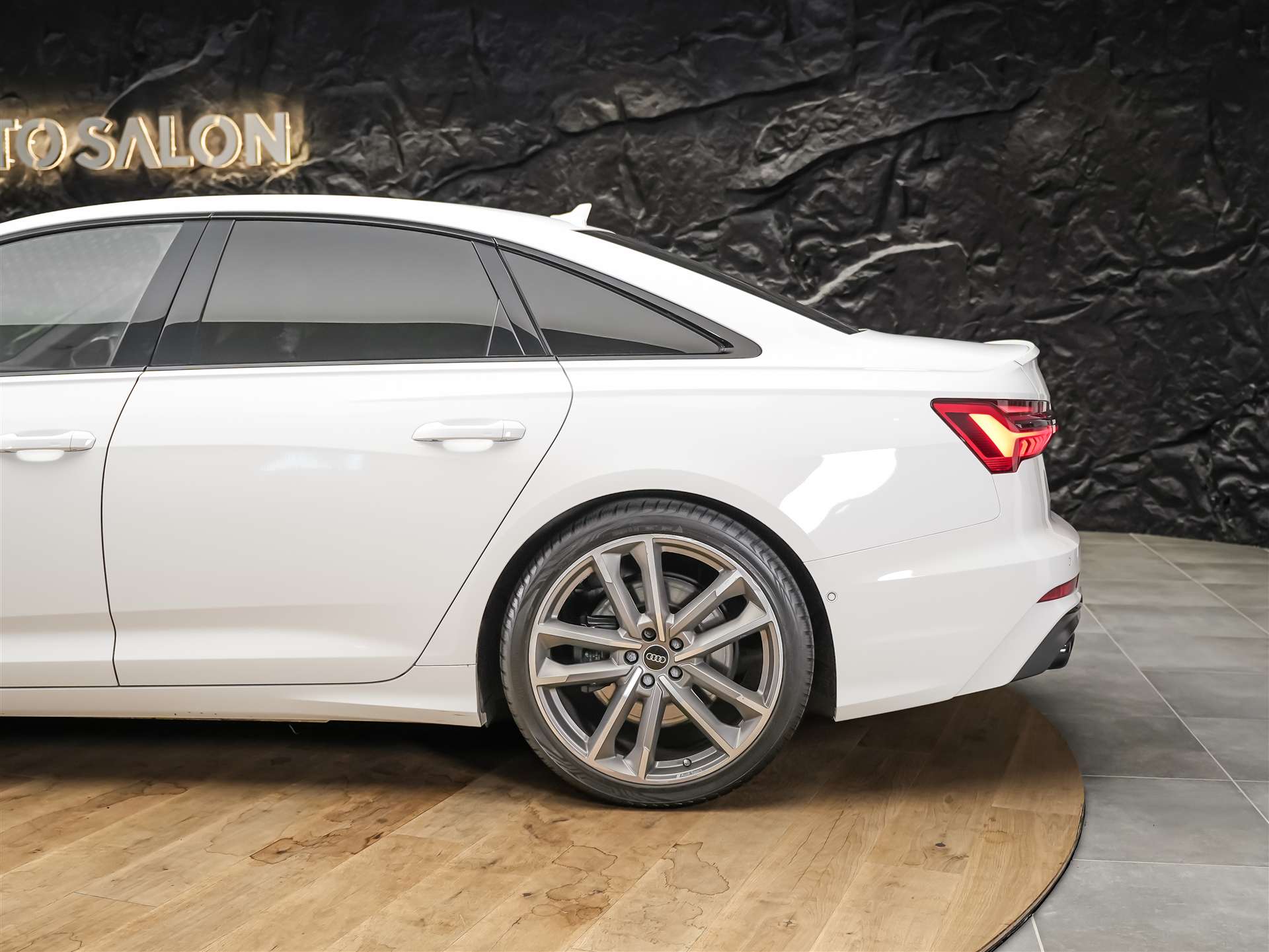 AUDI S6 Limousine 3.0 TDI quattro tiptronic *Head Up*Abstandsregler*Bang&Olufsen*-image-18