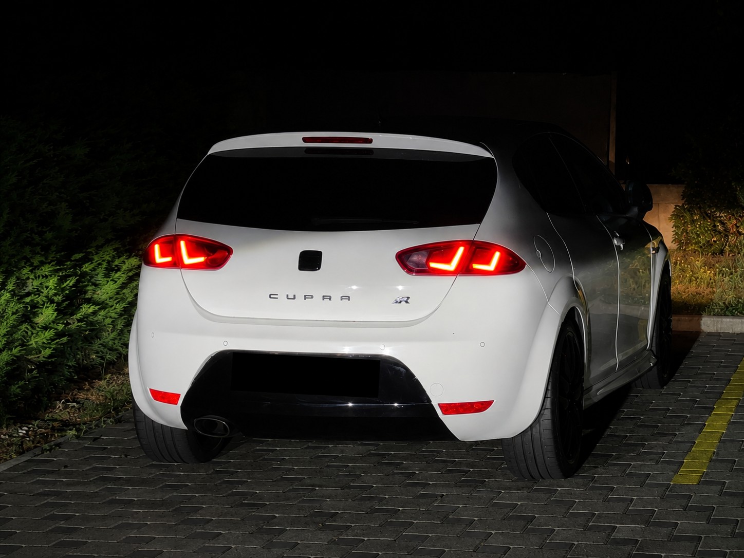 SEAT 2.0 TSI Cupra R-image-5