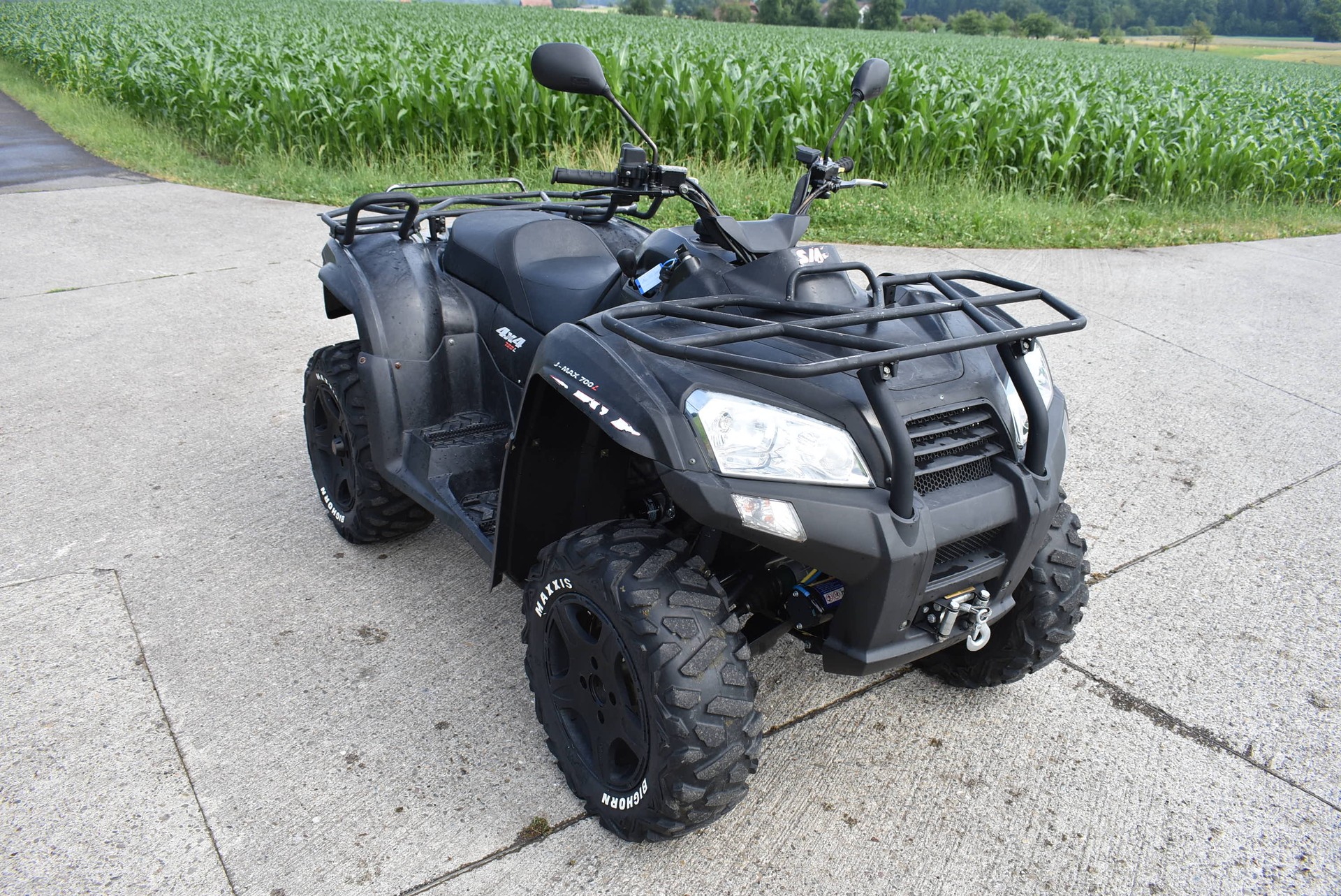 SMC (SM) J-Mal 700 4x4