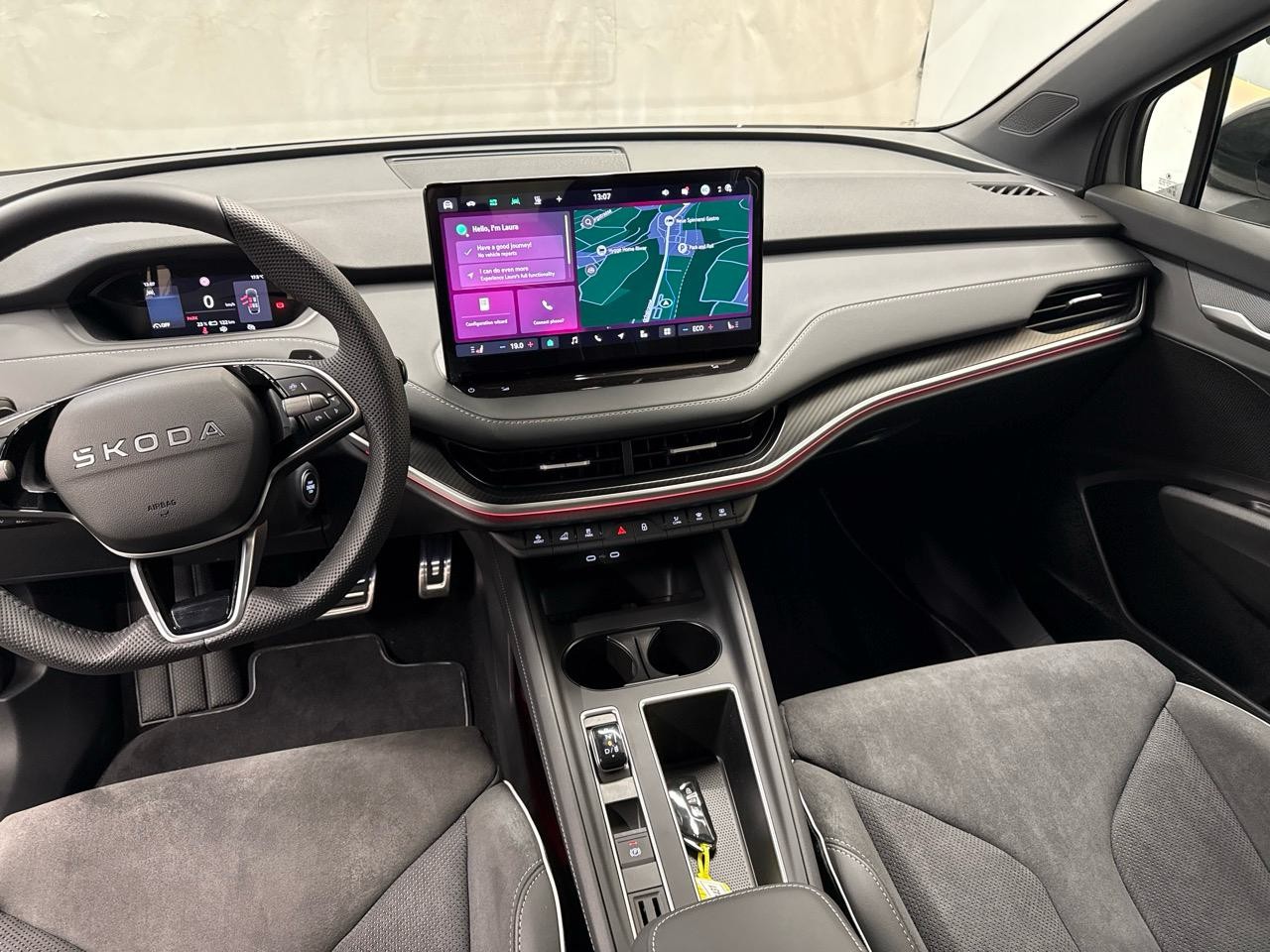 SKODA Elroq 85 Sportline-image-4
