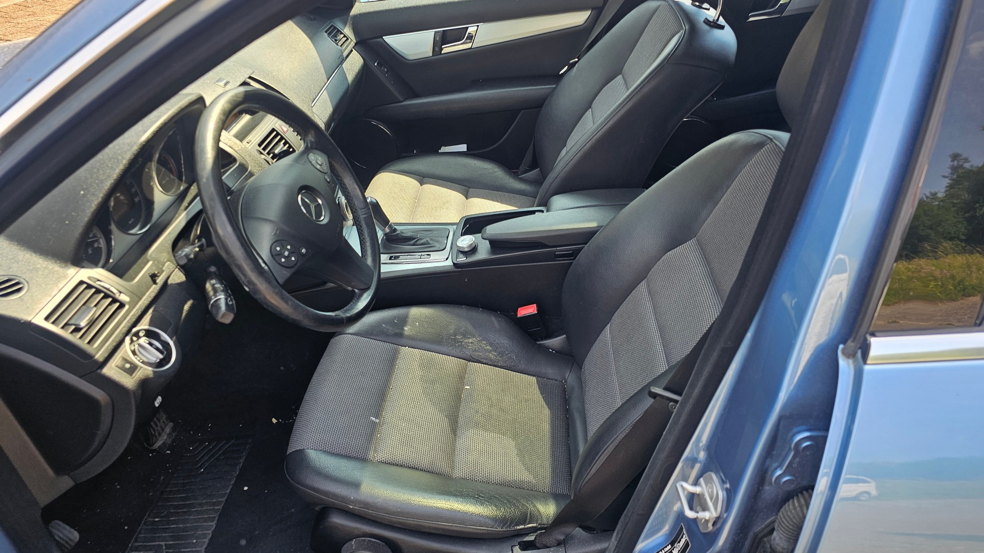 MERCEDES-BENZ C 200 Kompressor Avantgarde Automatic-image-6