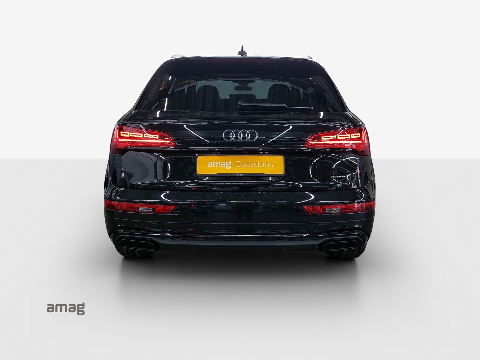AUDI Q5 40 TDI S-line quattro S-tronic-showroom-element-3
