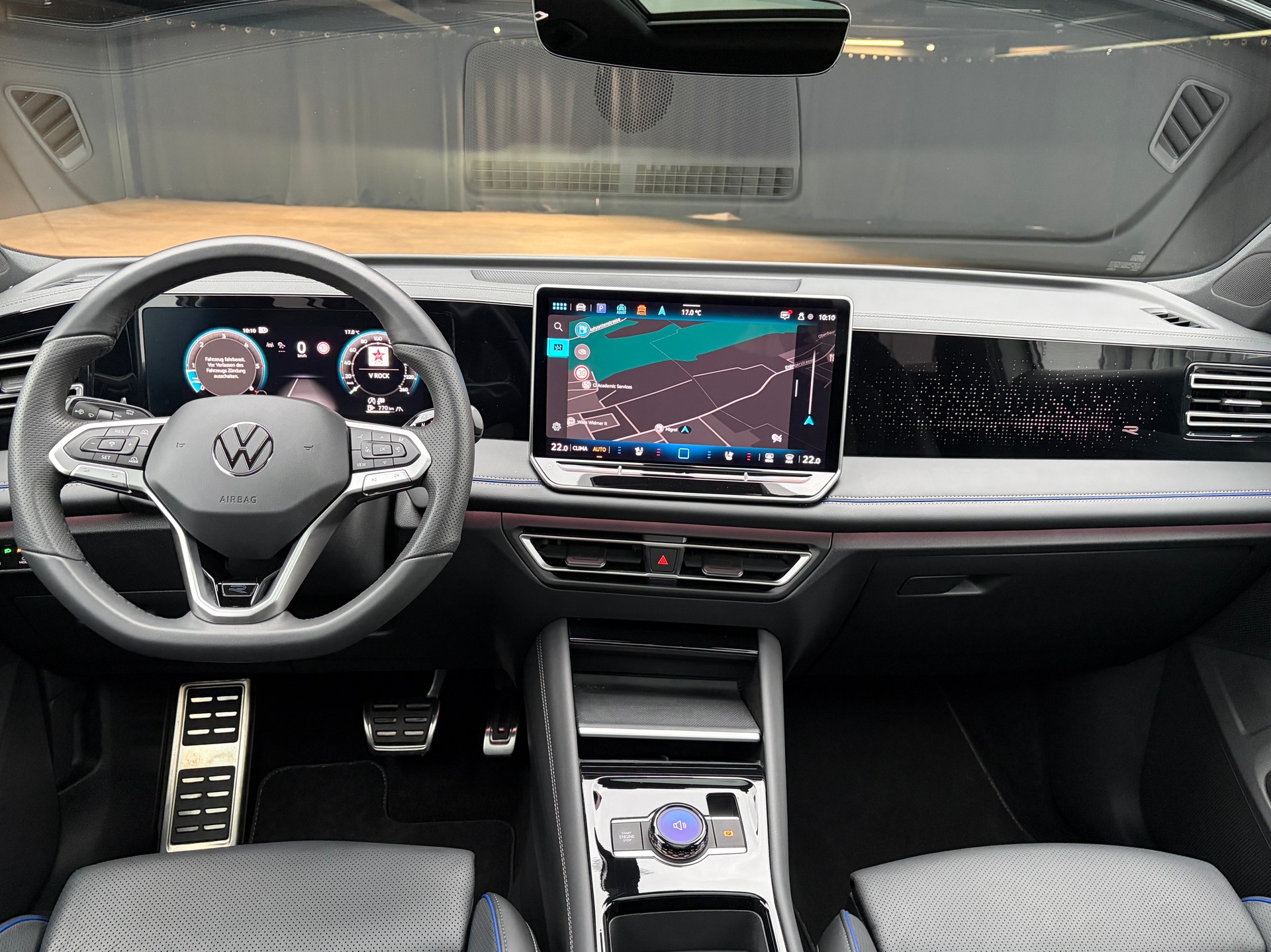 VW Tiguan 2.0 TDI SCR R-Line DSG-image-14