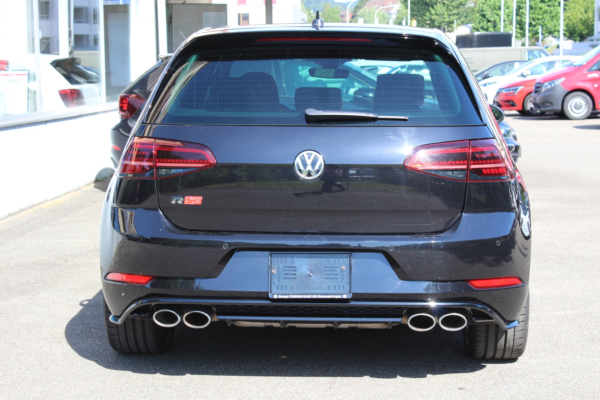 VW Golf 2.0 TSI R 4Motion DSG-image-6