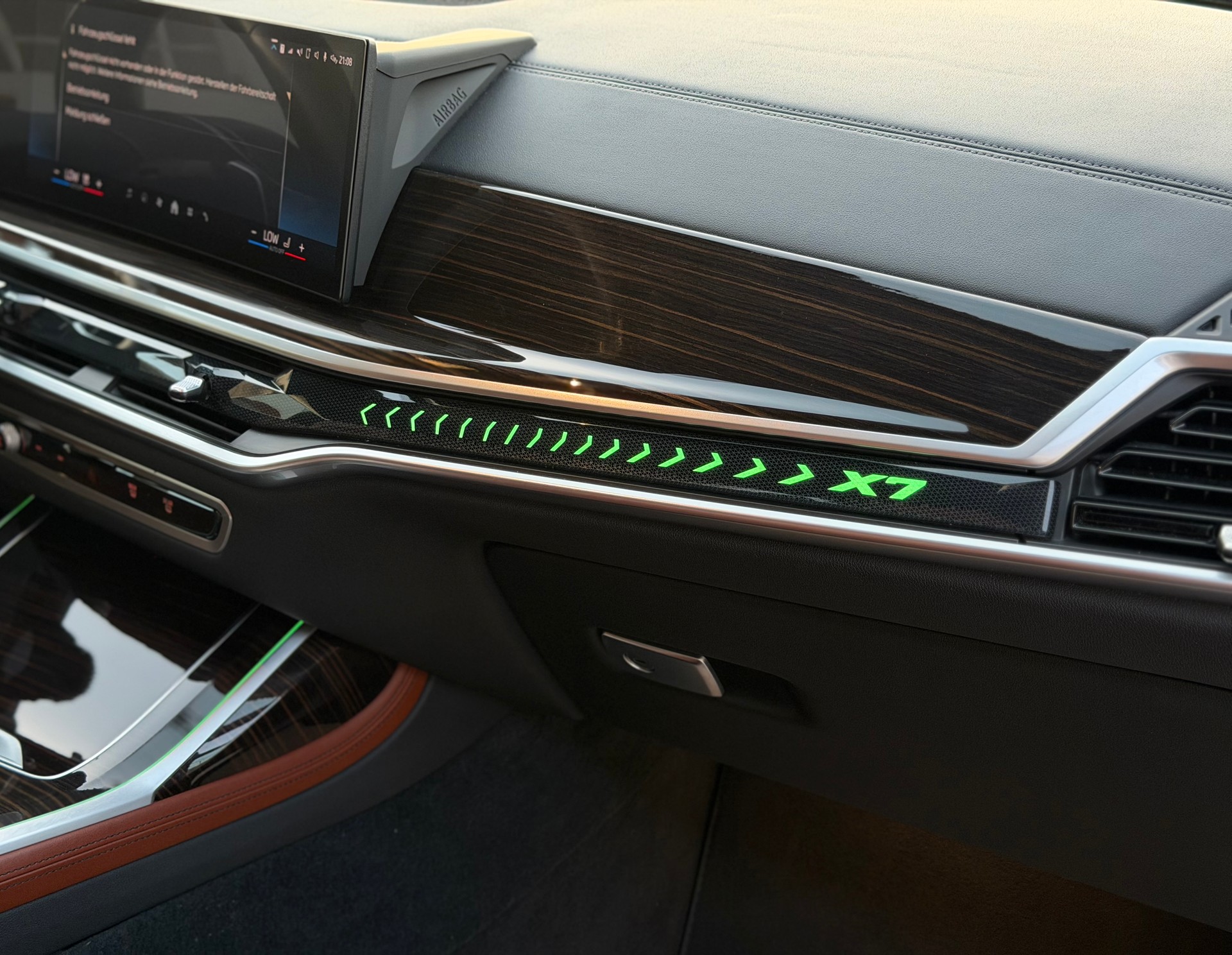 BMW X7 xDrive 48V 40d M Sport Pro Steptronic-image-21