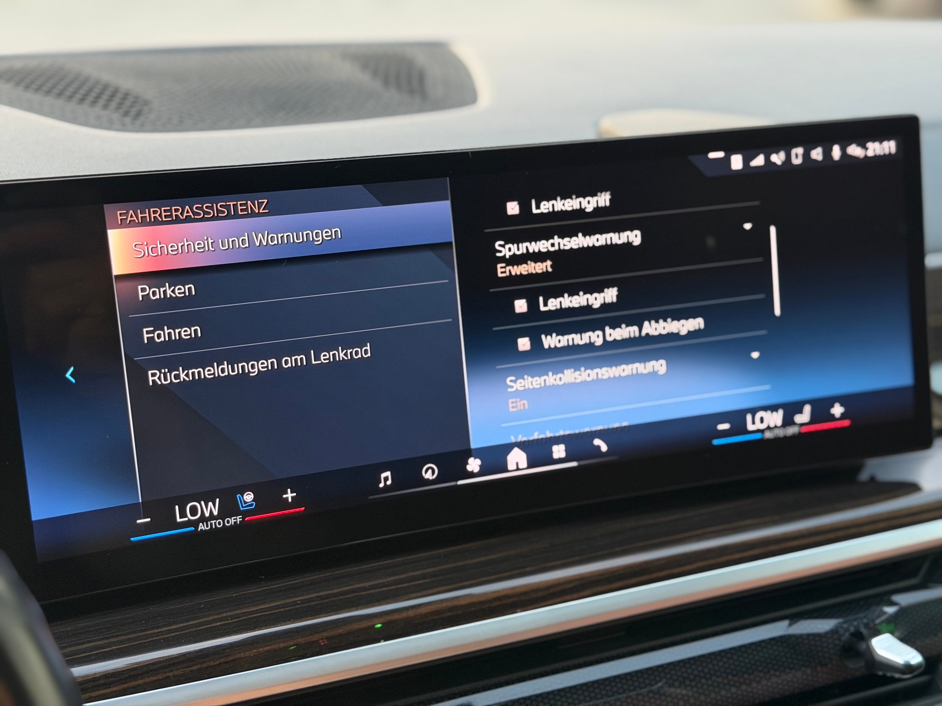 BMW X7 xDrive 48V 40d M Sport Pro Steptronic-image-27