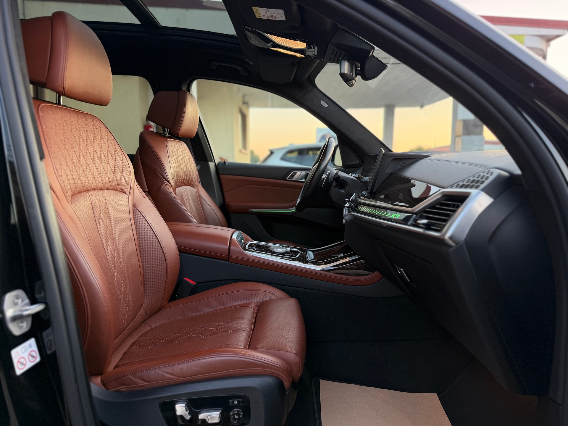 BMW X7 xDrive 48V 40d M Sport Pro Steptronic-image-17