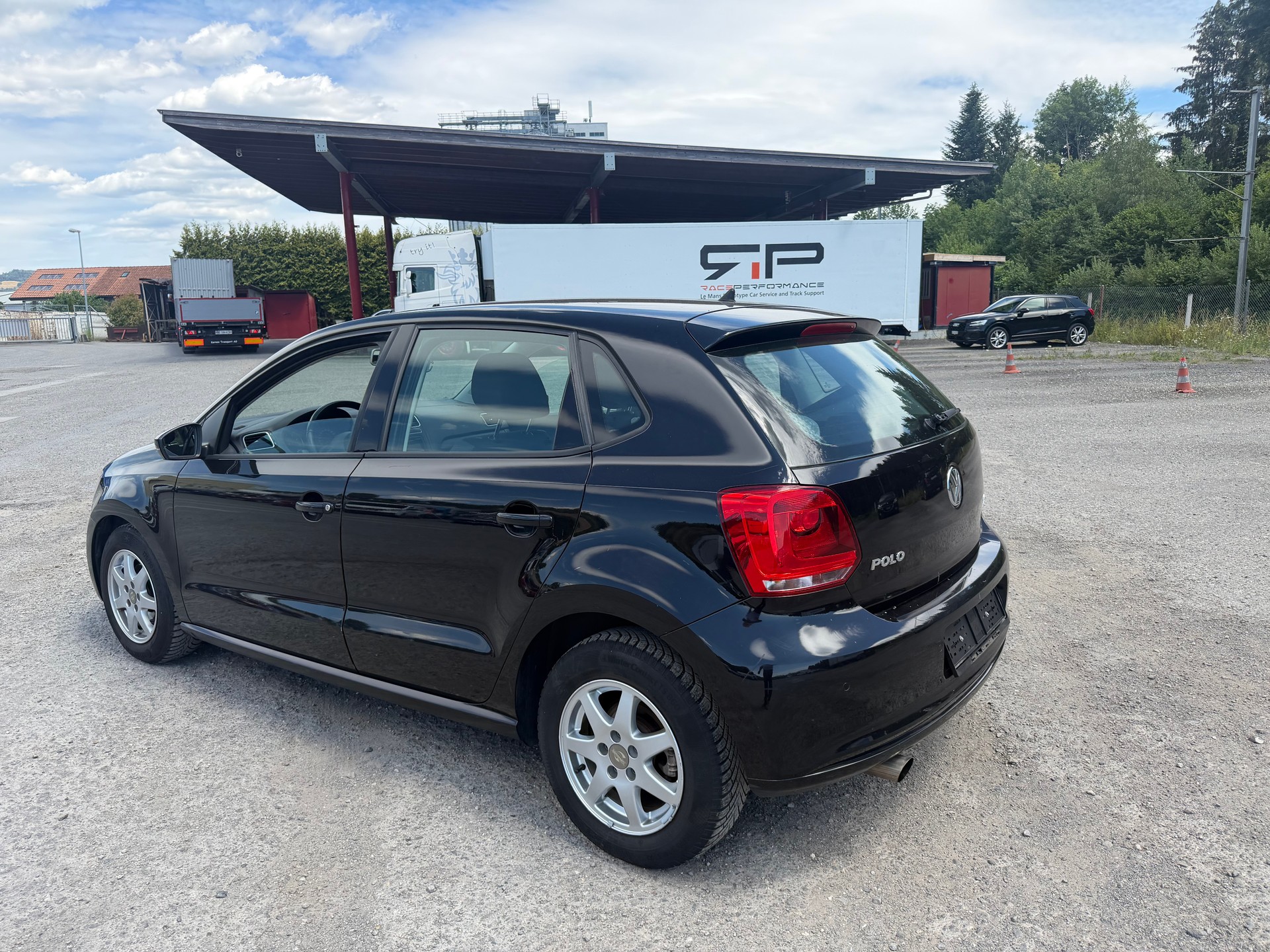 VW Polo 1.4 16V Highline-image-3
