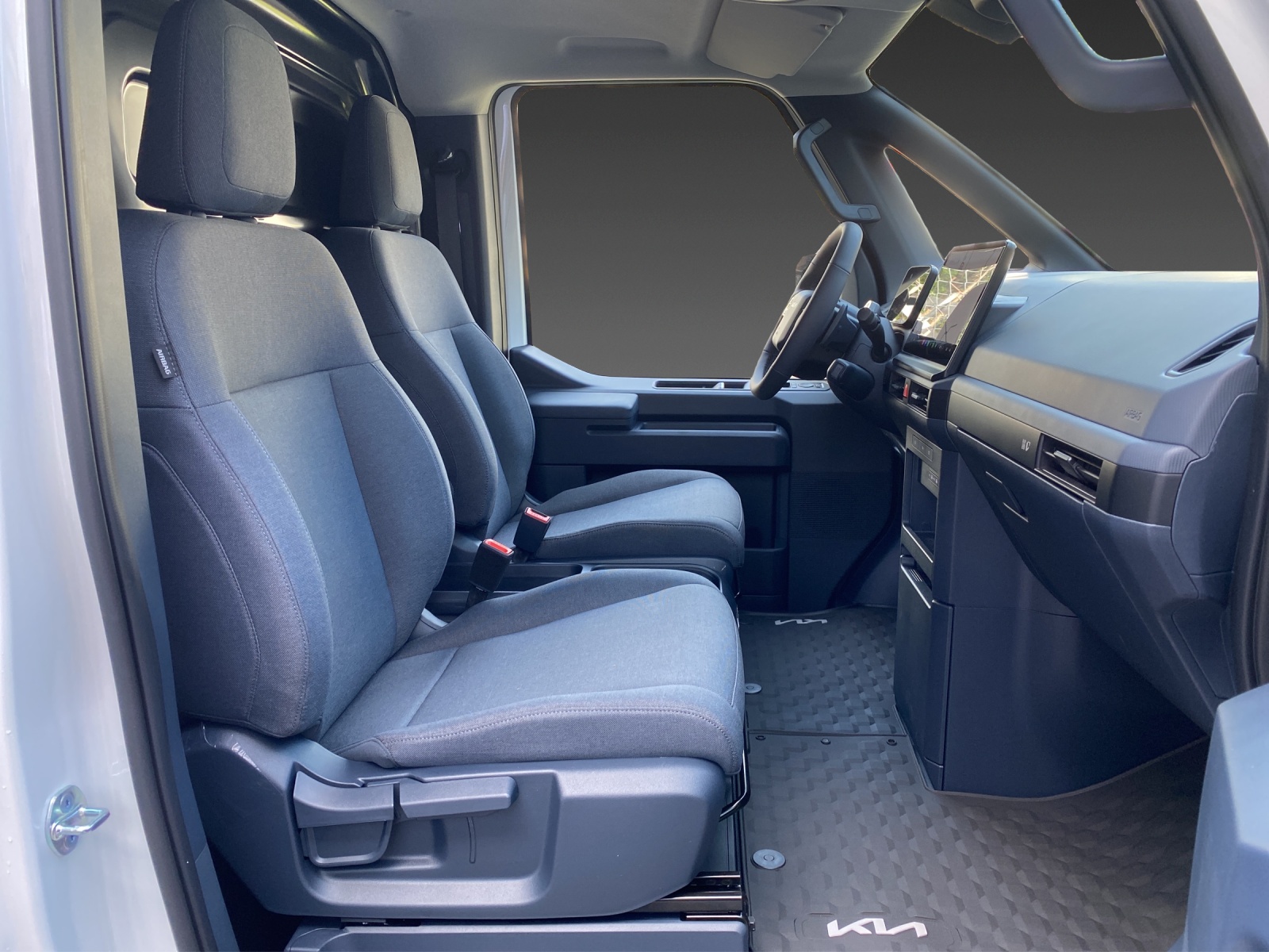 KIA PV5 Cargo 51.5 kWh-image-12
