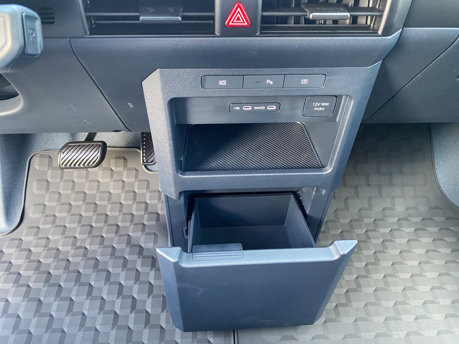 KIA PV5 Cargo 51.5 kWh-image-14