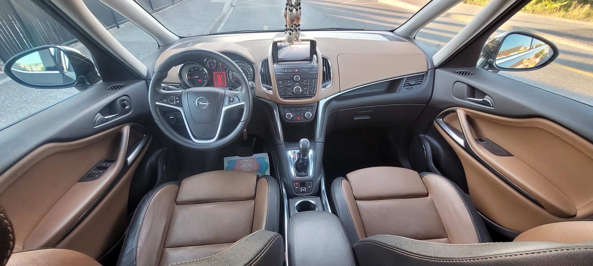 OPEL Zafira Tourer 1.4i 16V 7places Turbo Cosmo Automatic-image-11