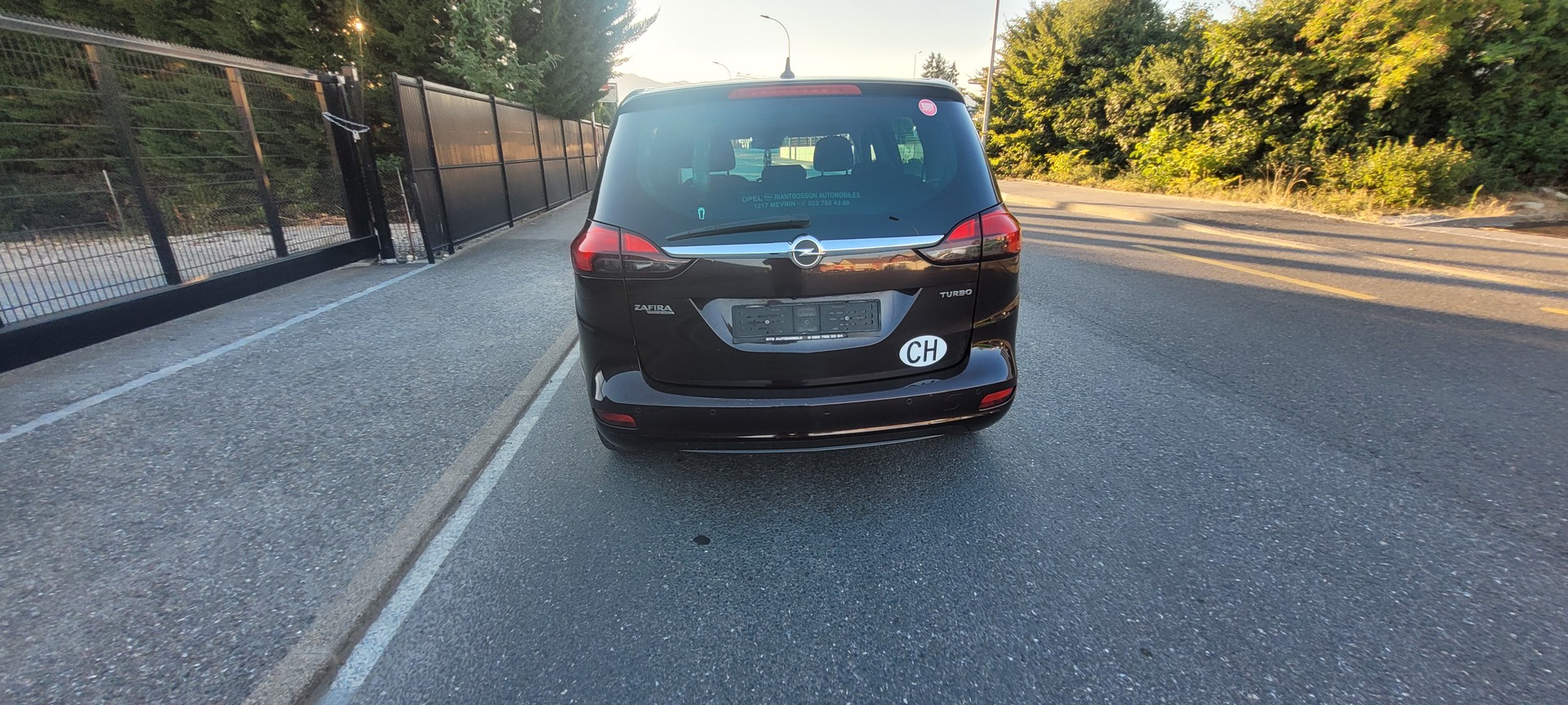 OPEL Zafira Tourer 1.4i 16V 7places Turbo Cosmo Automatic-image-6