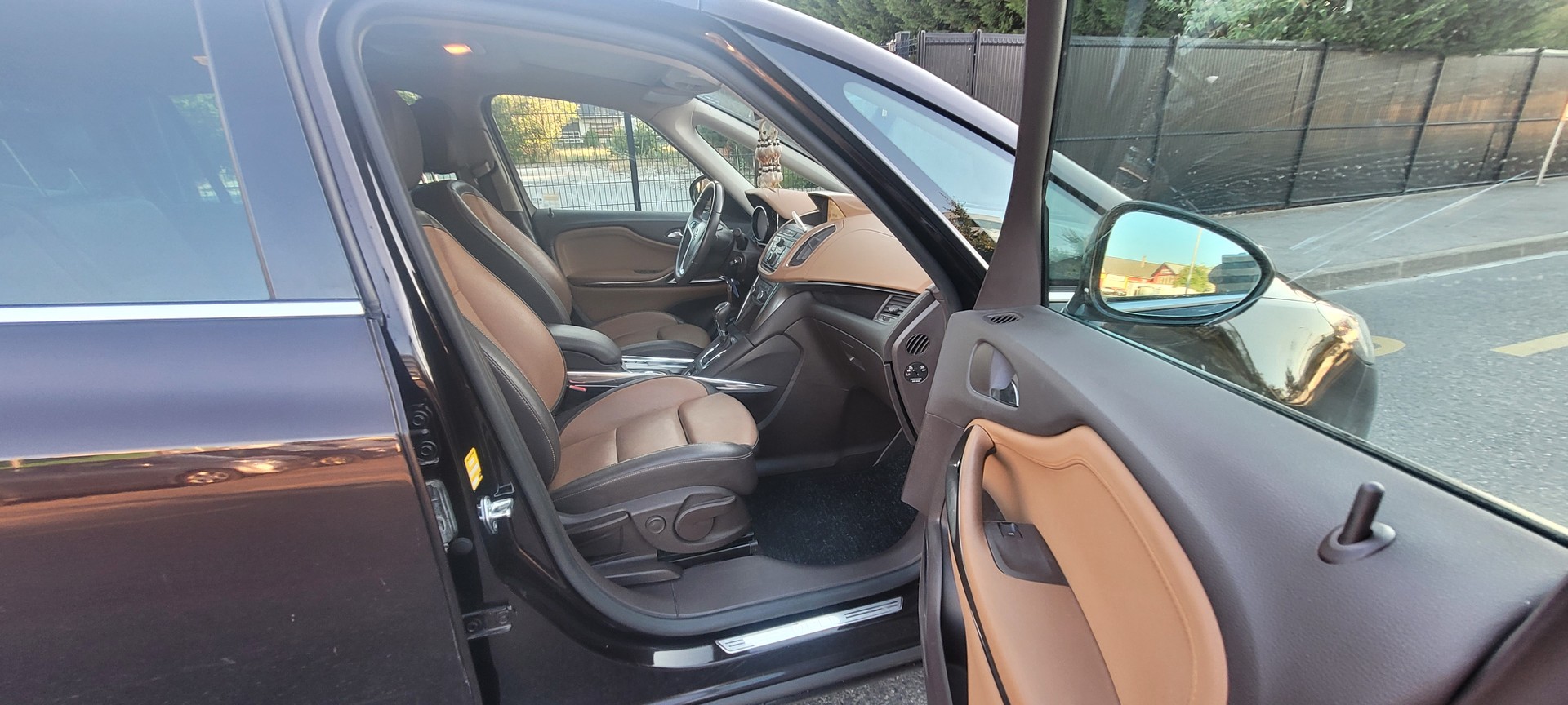 OPEL Zafira Tourer 1.4i 16V 7places Turbo Cosmo Automatic-image-10