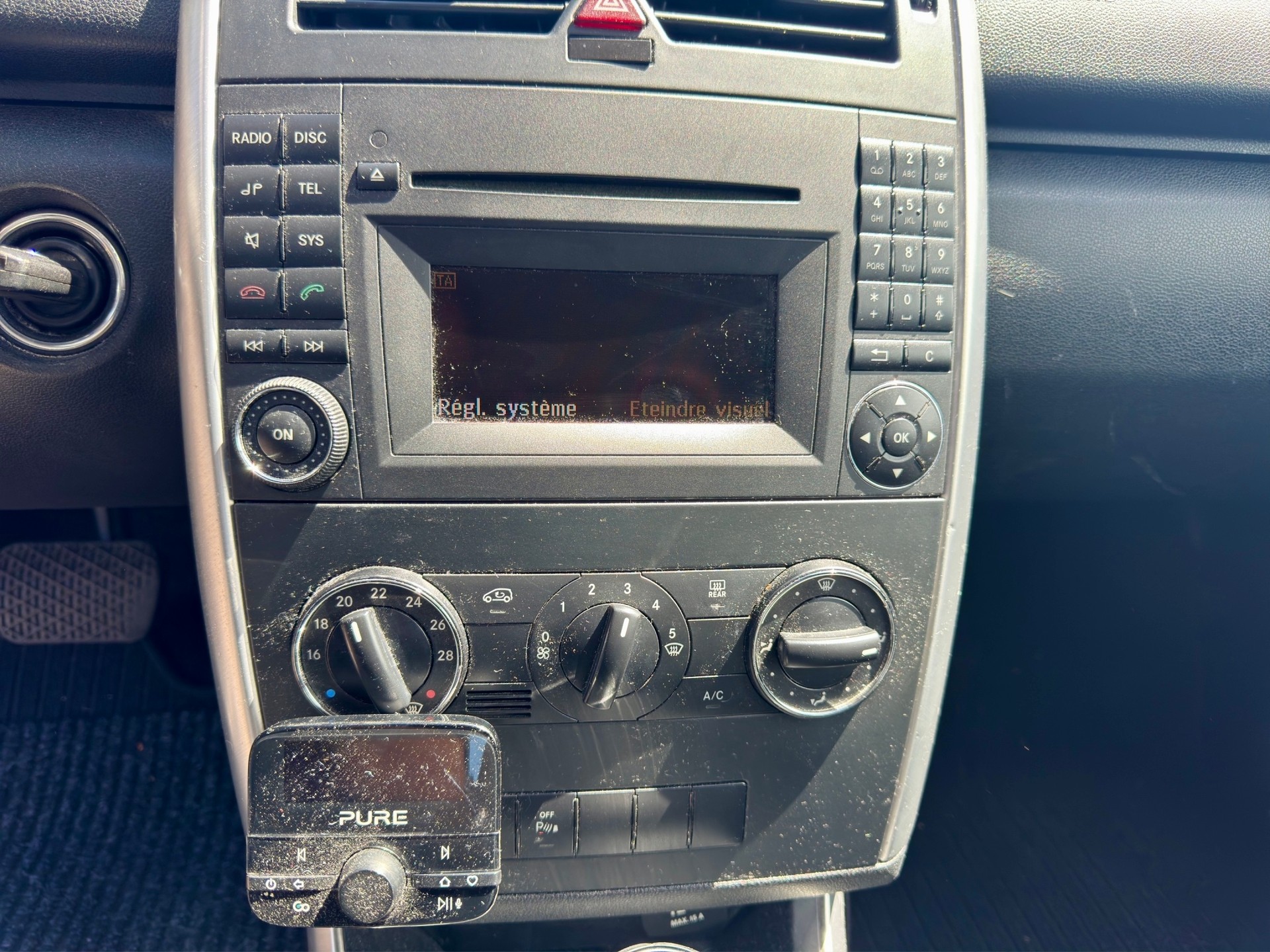 MERCEDES-BENZ A 160 (150) Avantgarde Autotronic-image-12