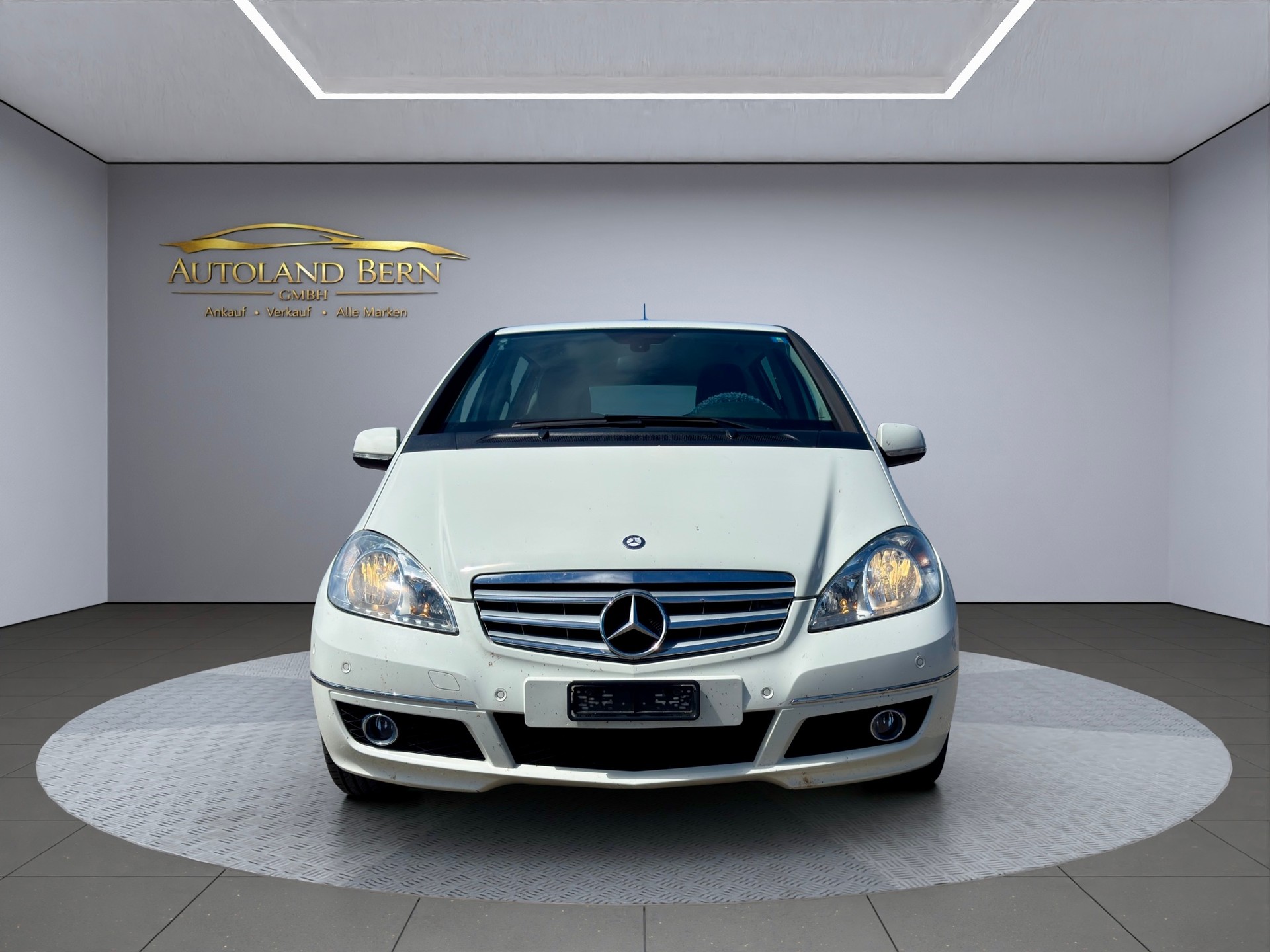 MERCEDES-BENZ A 160 (150) Avantgarde Autotronic-image-2