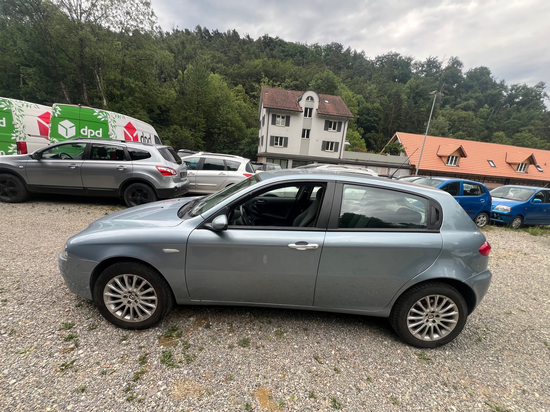 ALFA ROMEO 147 2.0 TS 16V Distinctive-image-7
