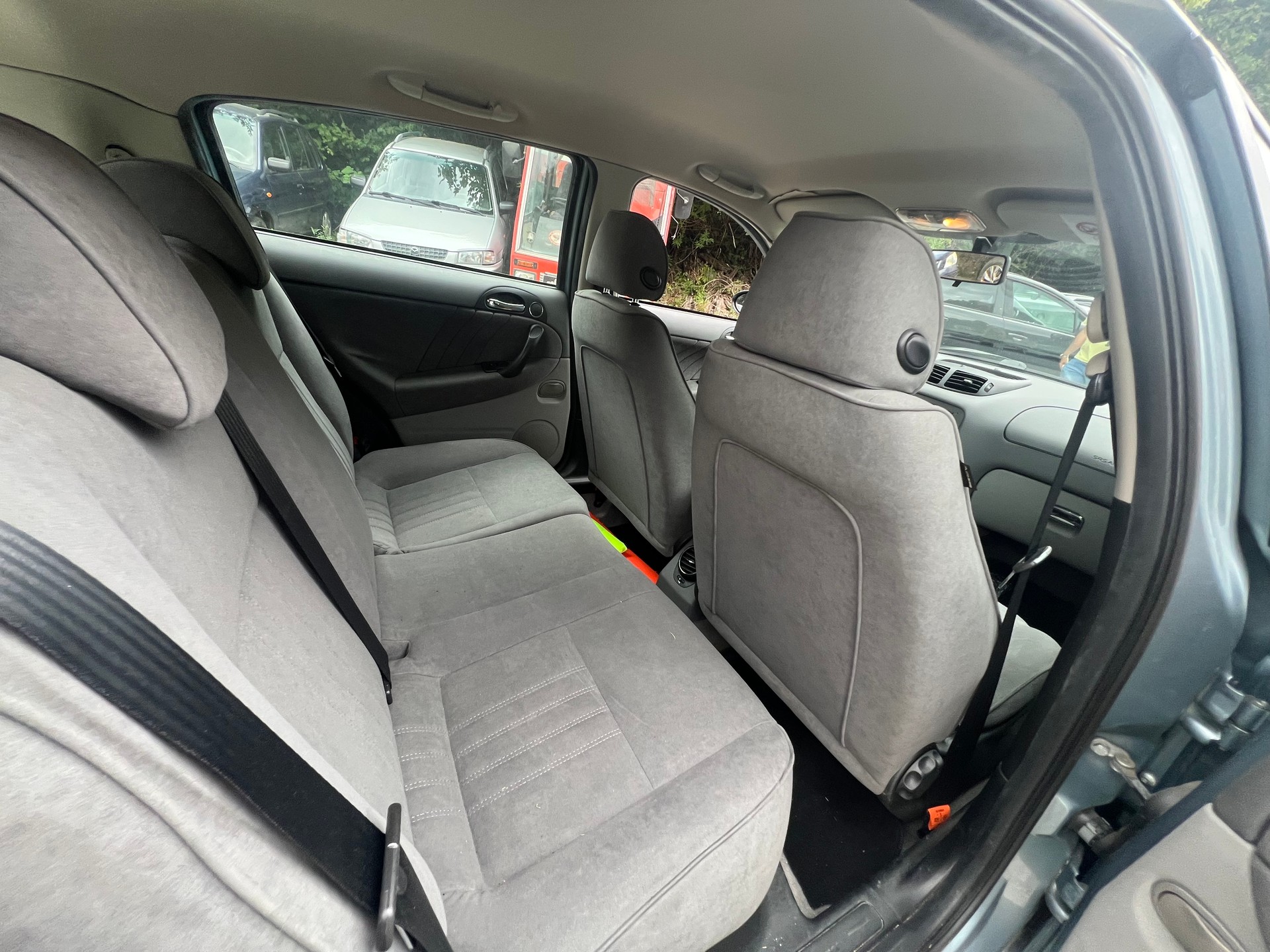 ALFA ROMEO 147 2.0 TS 16V Distinctive-image-8