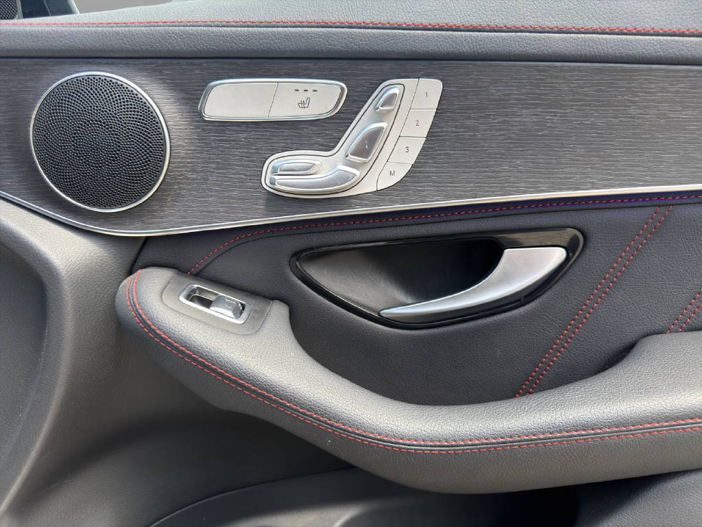 MERCEDES-BENZ GLC 43 AMG 4m-image-11